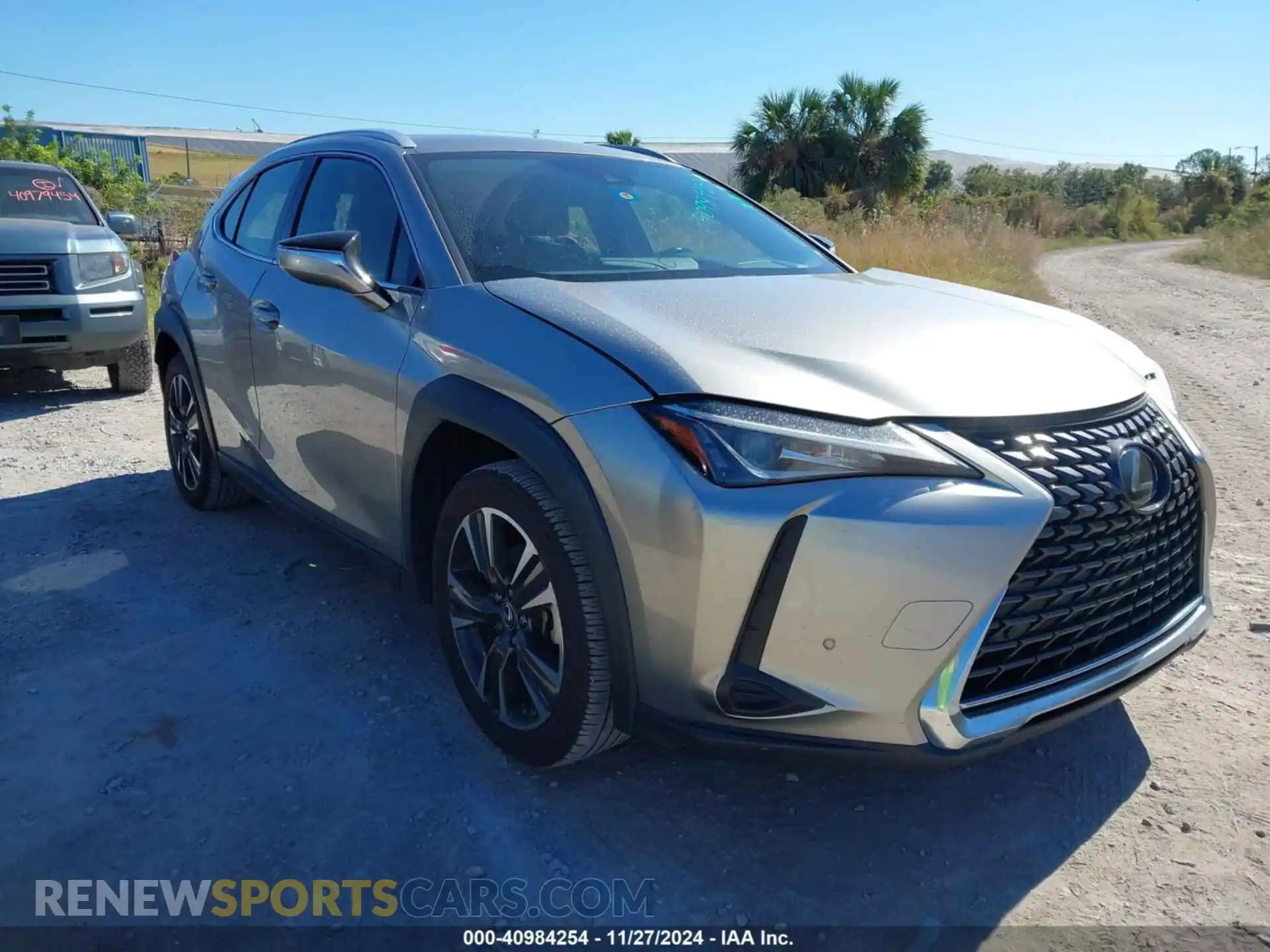 1 Photograph of a damaged car JTHY3JBH3K2003256 LEXUS UX 200 2019