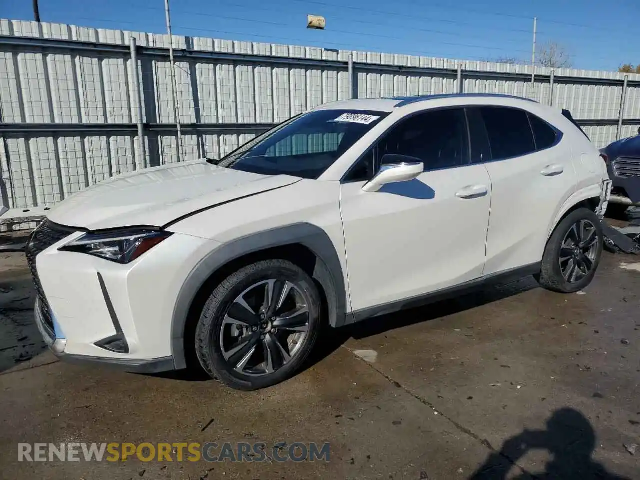 1 Photograph of a damaged car JTHY3JBH3K2018162 LEXUS UX 200 2019