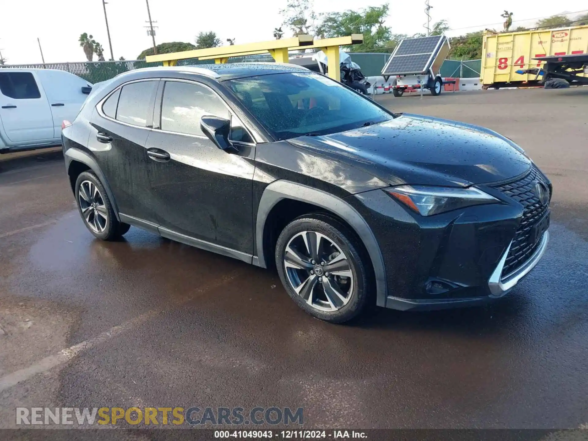 1 Photograph of a damaged car JTHY3JBH5K2010578 LEXUS UX 200 2019