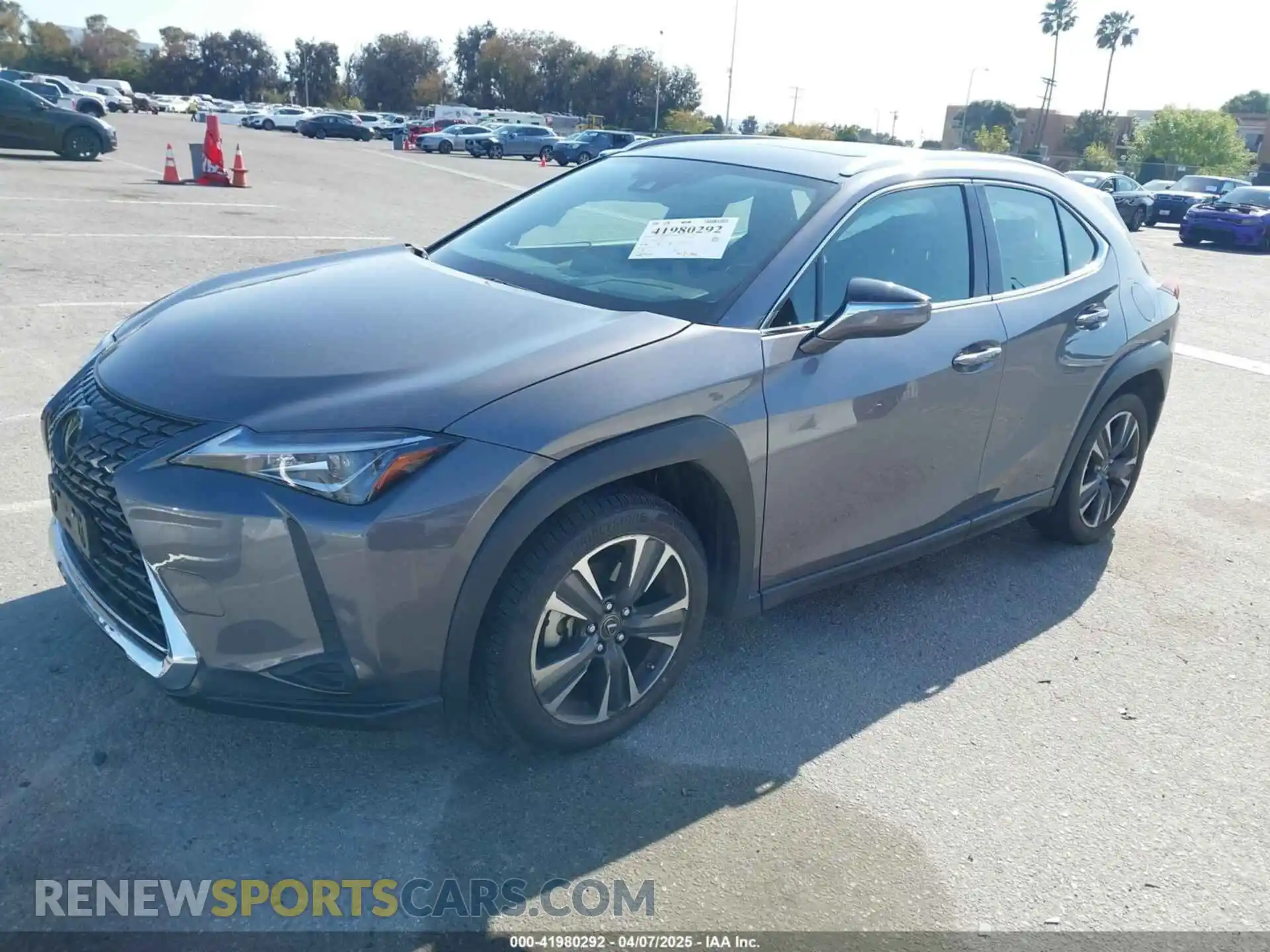 2 Photograph of a damaged car JTHY3JBH6K2002909 LEXUS UX 200 2019
