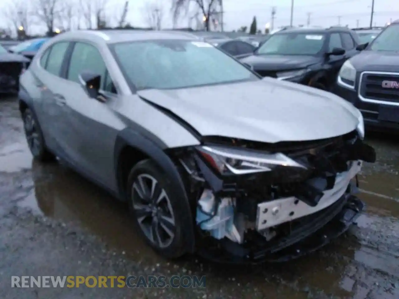 1 Photograph of a damaged car JTHY3JBH8K2011997 LEXUS UX 200 2019