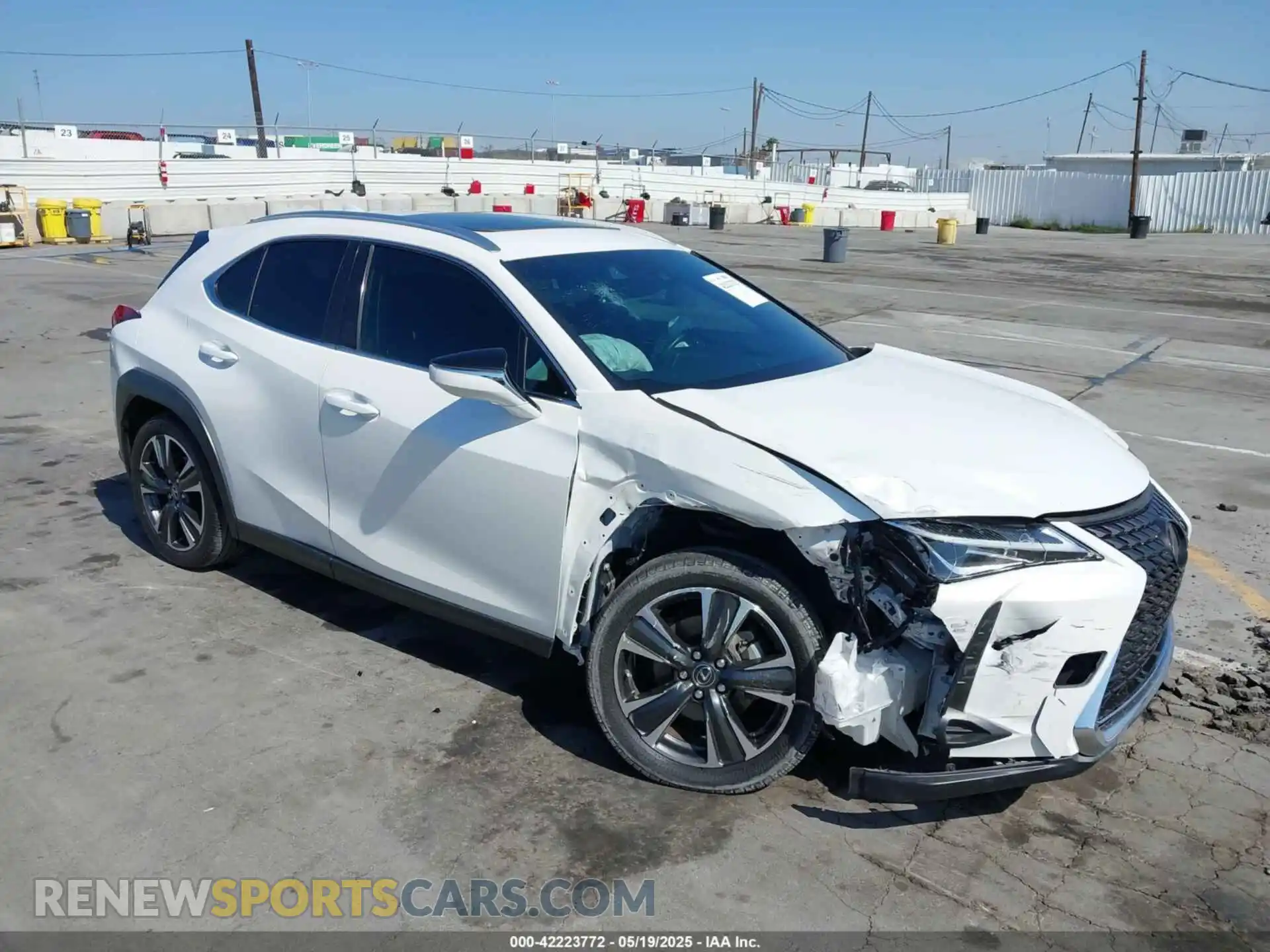 1 Photograph of a damaged car JTHP3JBH9L2022648 LEXUS UX 200 2020