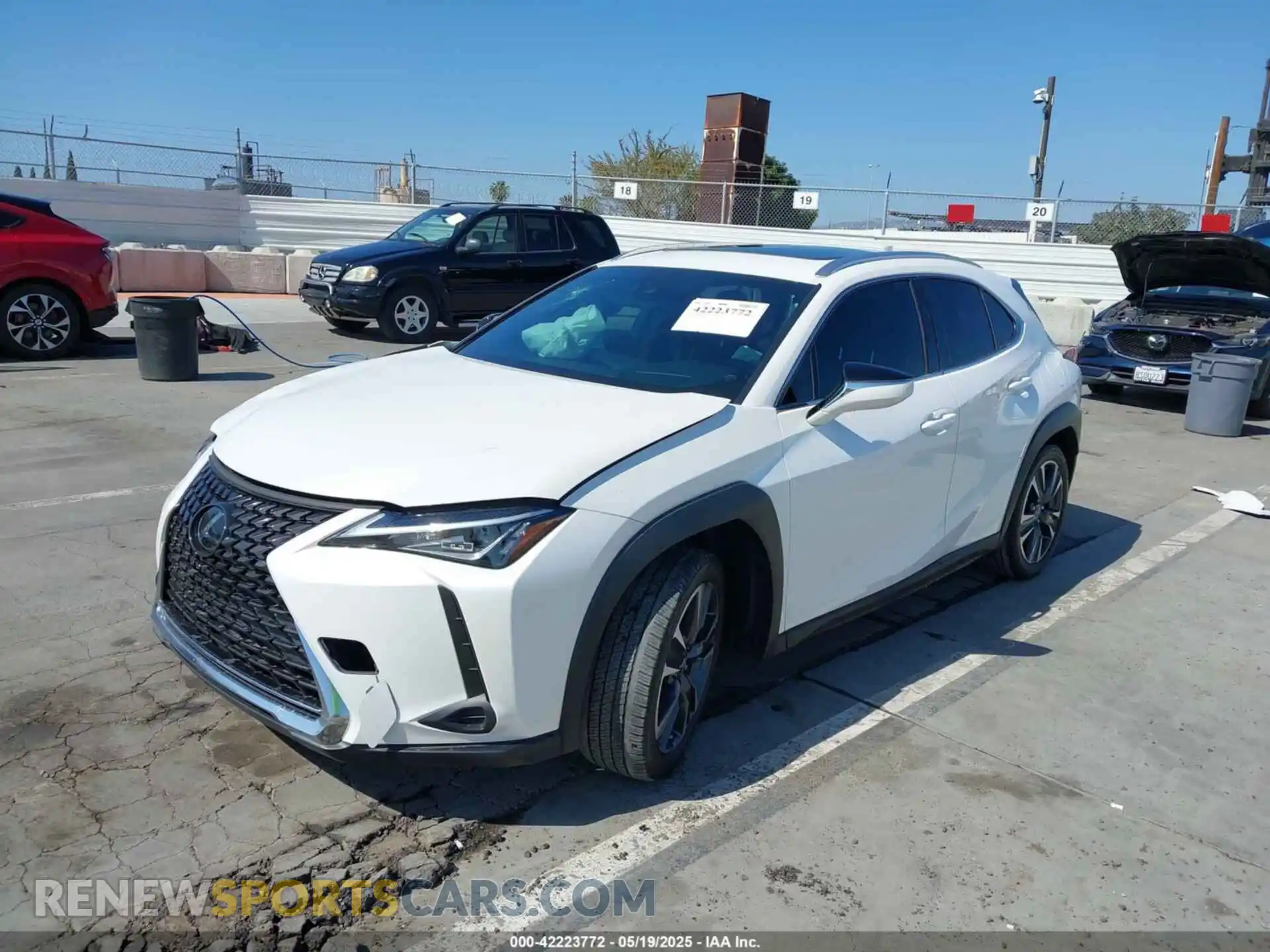 2 Photograph of a damaged car JTHP3JBH9L2022648 LEXUS UX 200 2020