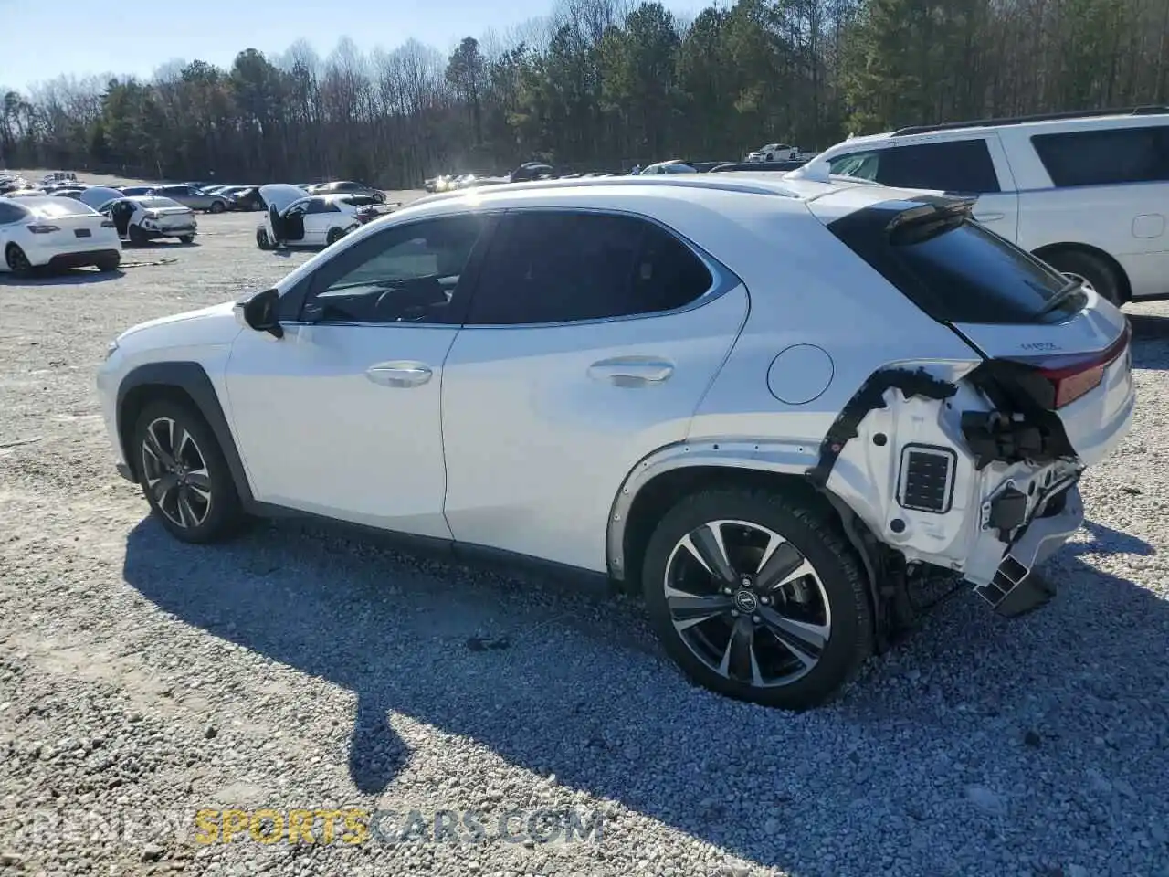 2 Photograph of a damaged car JTHX3JBH1L2022417 LEXUS UX 200 2020