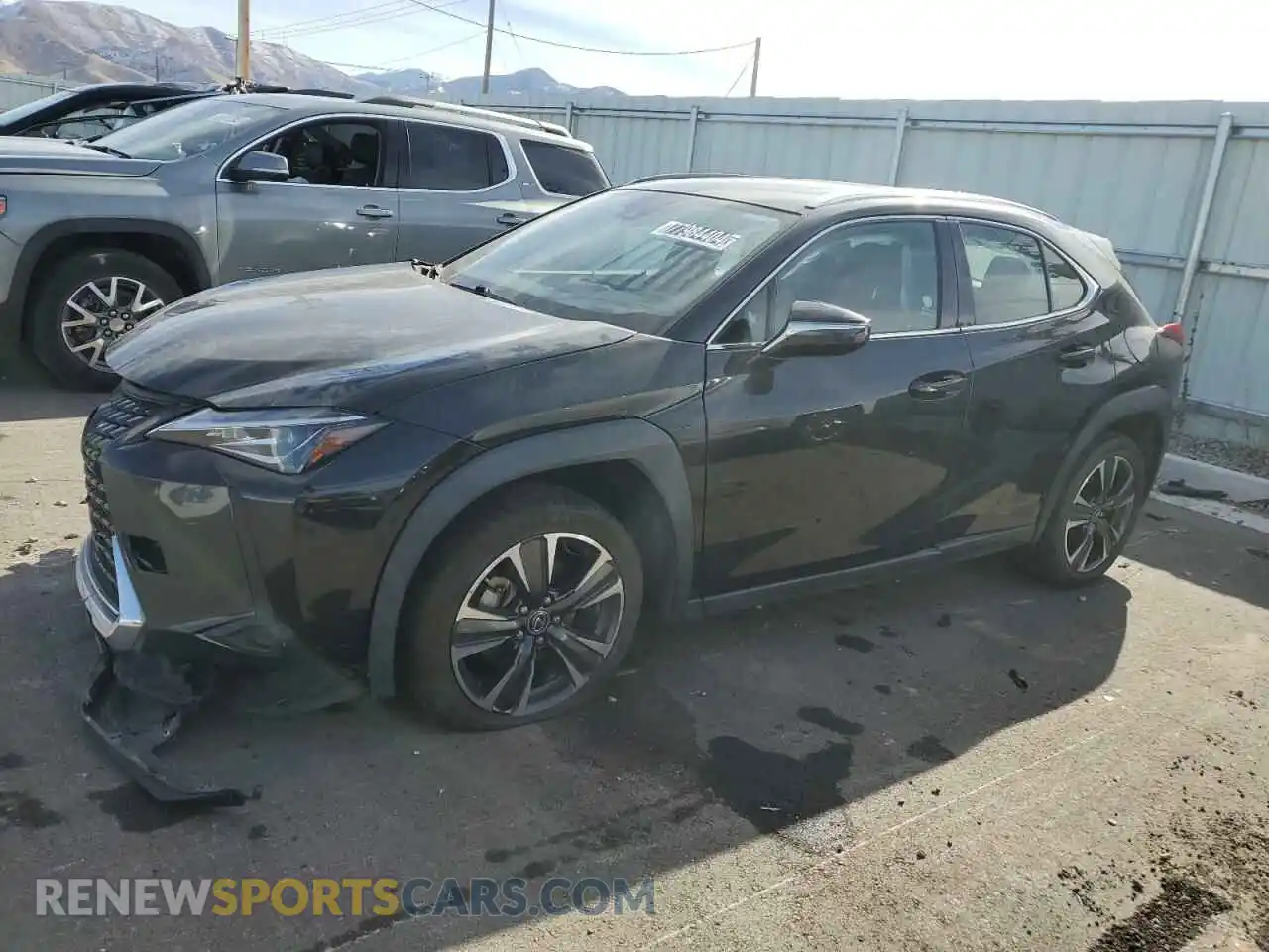 1 Photograph of a damaged car JTHX3JBH7L2031607 LEXUS UX 200 2020
