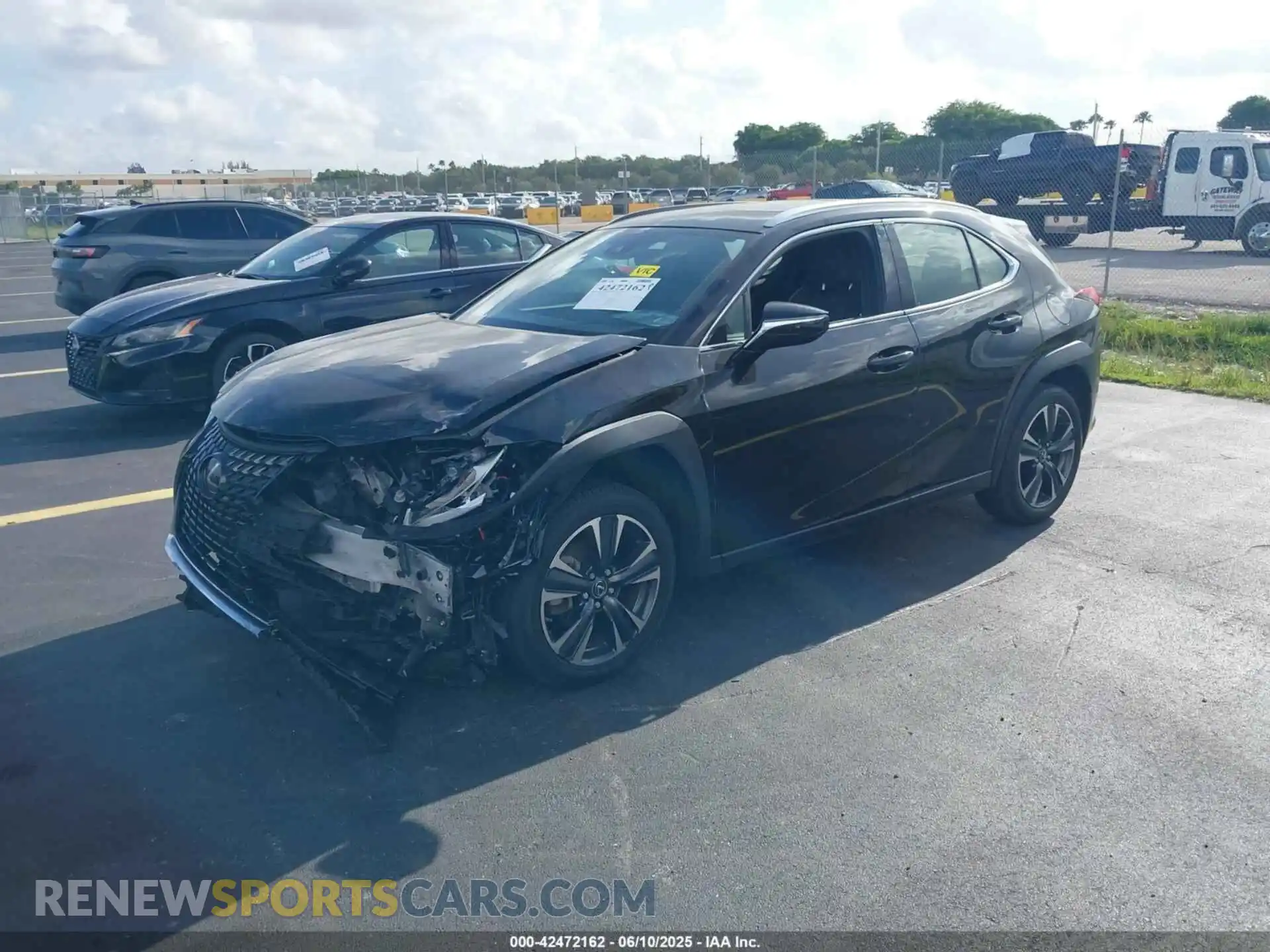 2 Photograph of a damaged car JTHP3JBH3M2032884 LEXUS UX 200 2021