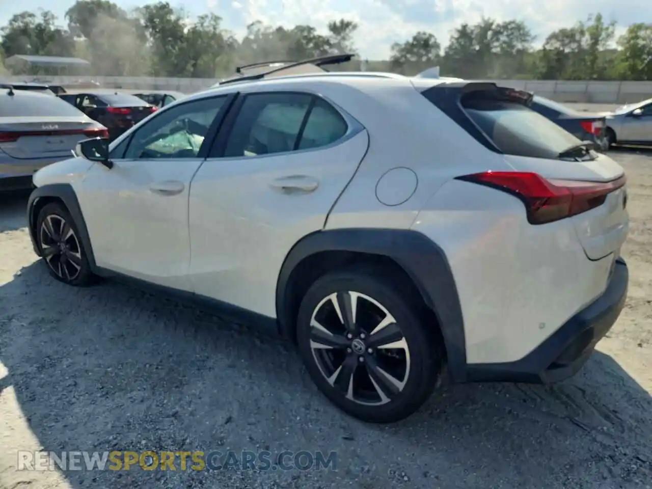2 Photograph of a damaged car JTHP3JBH7M2037019 LEXUS UX 200 2021