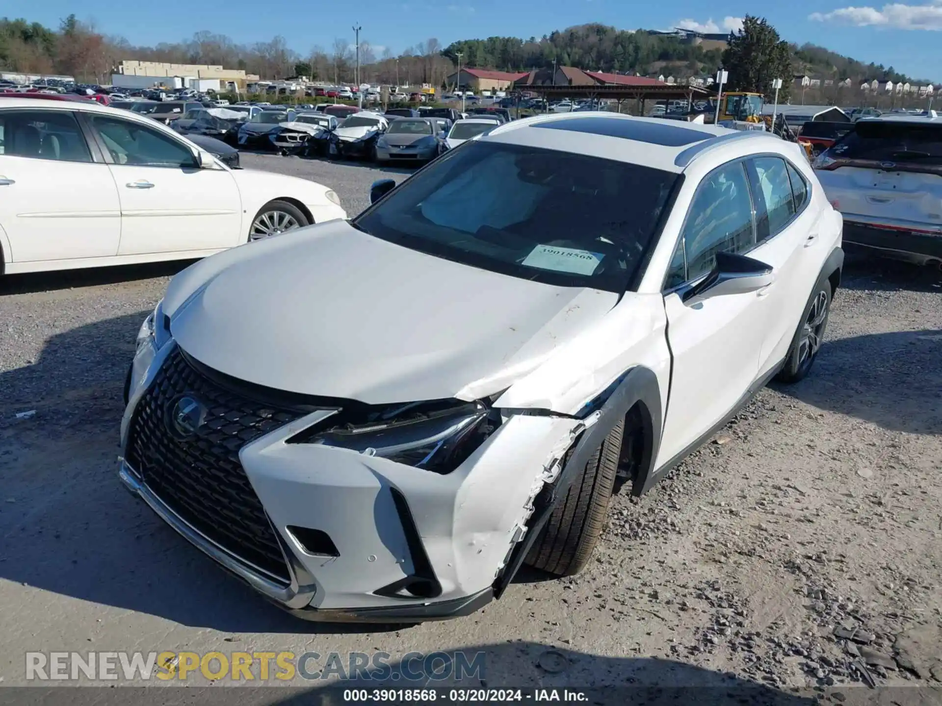 2 fotografías del automóvil dañado JTHX3JBH6M2039103 LEXUS UX 200 2021