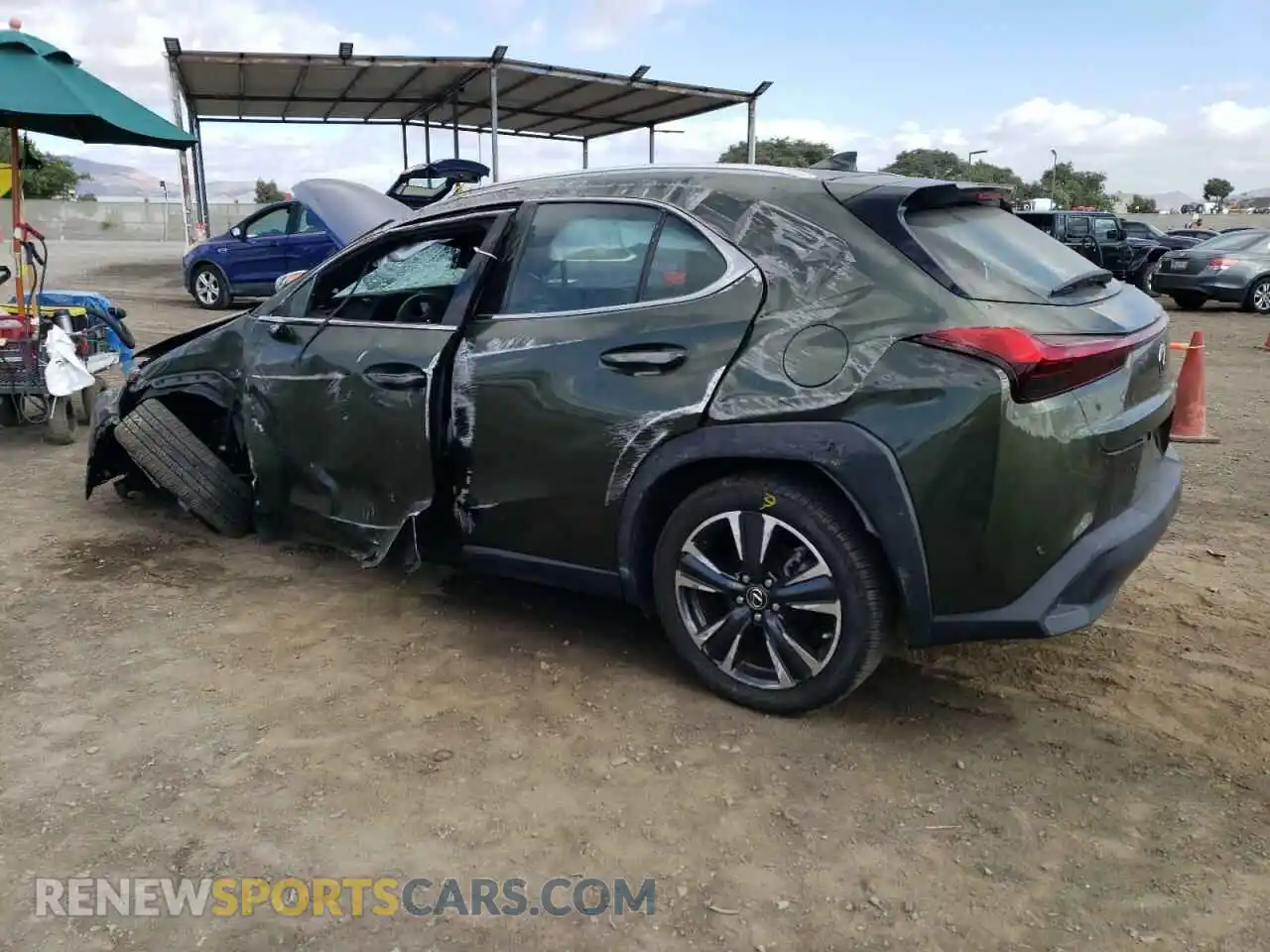 2 fotografías del automóvil dañado JTHX3JBH8M2036140 LEXUS UX 200 2021