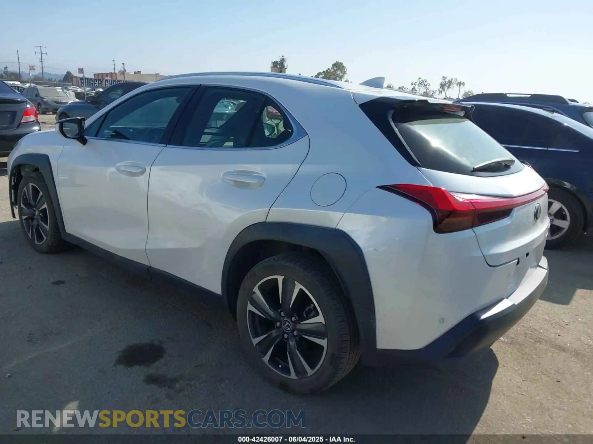 3 Photograph of a damaged car JTHX3JBH9M2036096 LEXUS UX 200 2021