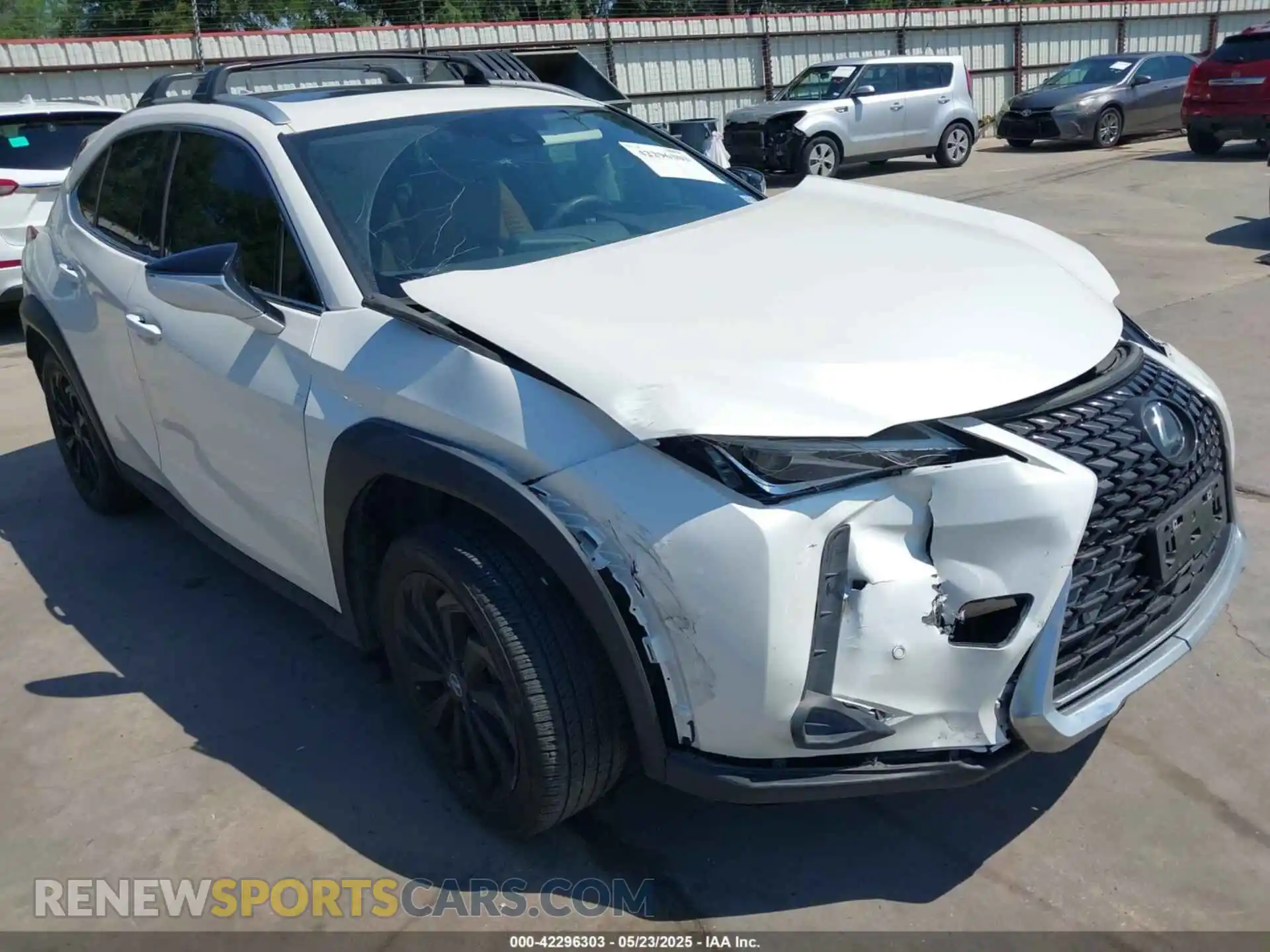 1 Photograph of a damaged car JTHX3JBH0N2047232 LEXUS UX 200 2022
