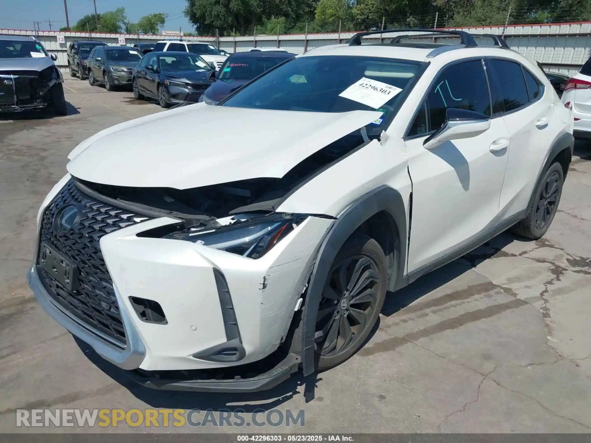 2 Photograph of a damaged car JTHX3JBH0N2047232 LEXUS UX 200 2022