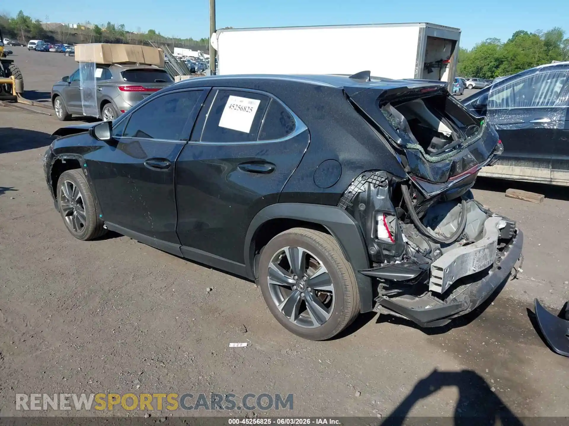 3 Фотография поврежденного автомобиля JTHX3JBH4N2046388 LEXUS UX 200 2022