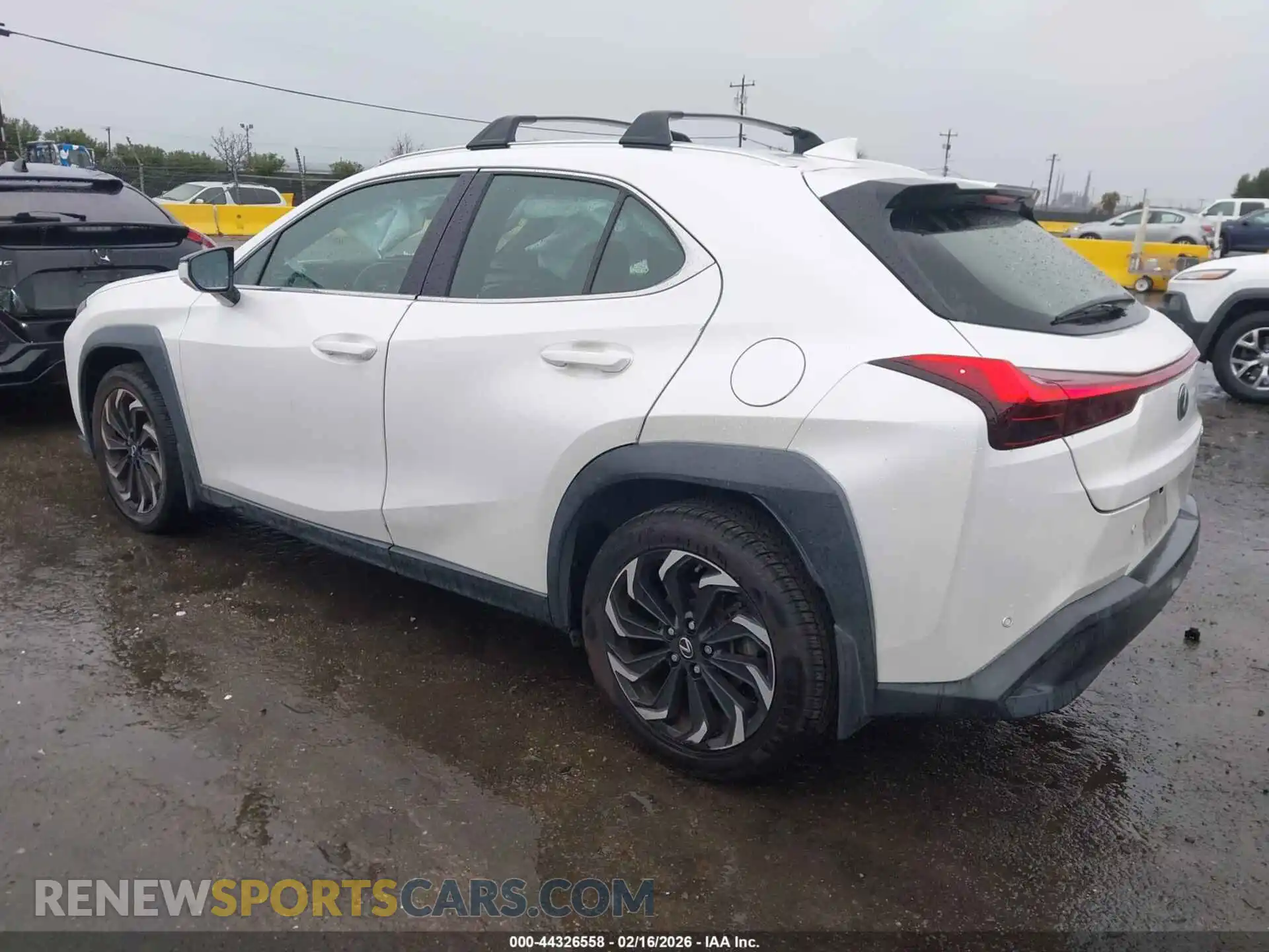 3 Photograph of a damaged car JTHX3JBH6N2056212 LEXUS UX 200 2022