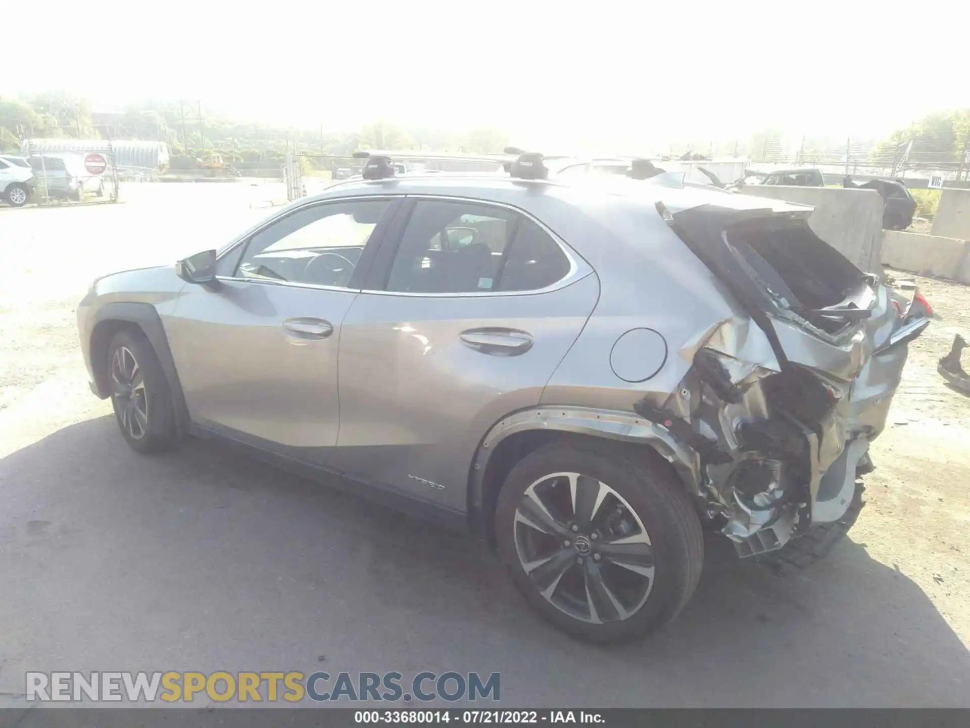 3 Photograph of a damaged car JTHU9JBH0K2000828 LEXUS UX 2019