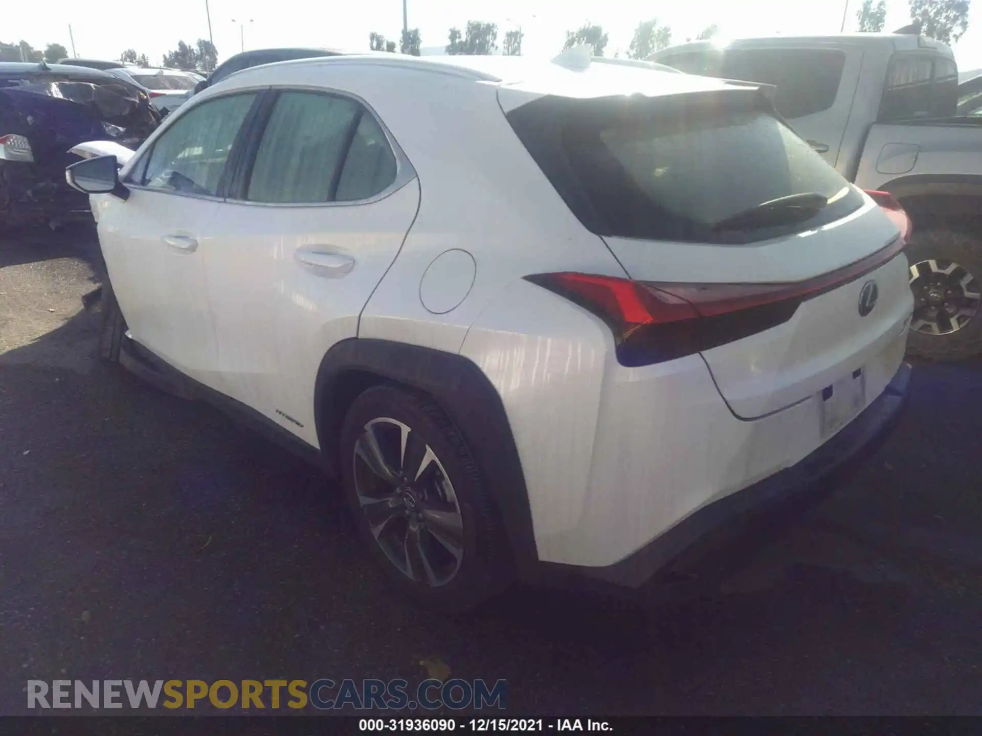 3 Photograph of a damaged car JTHU9JBHXK2017619 LEXUS UX 2019