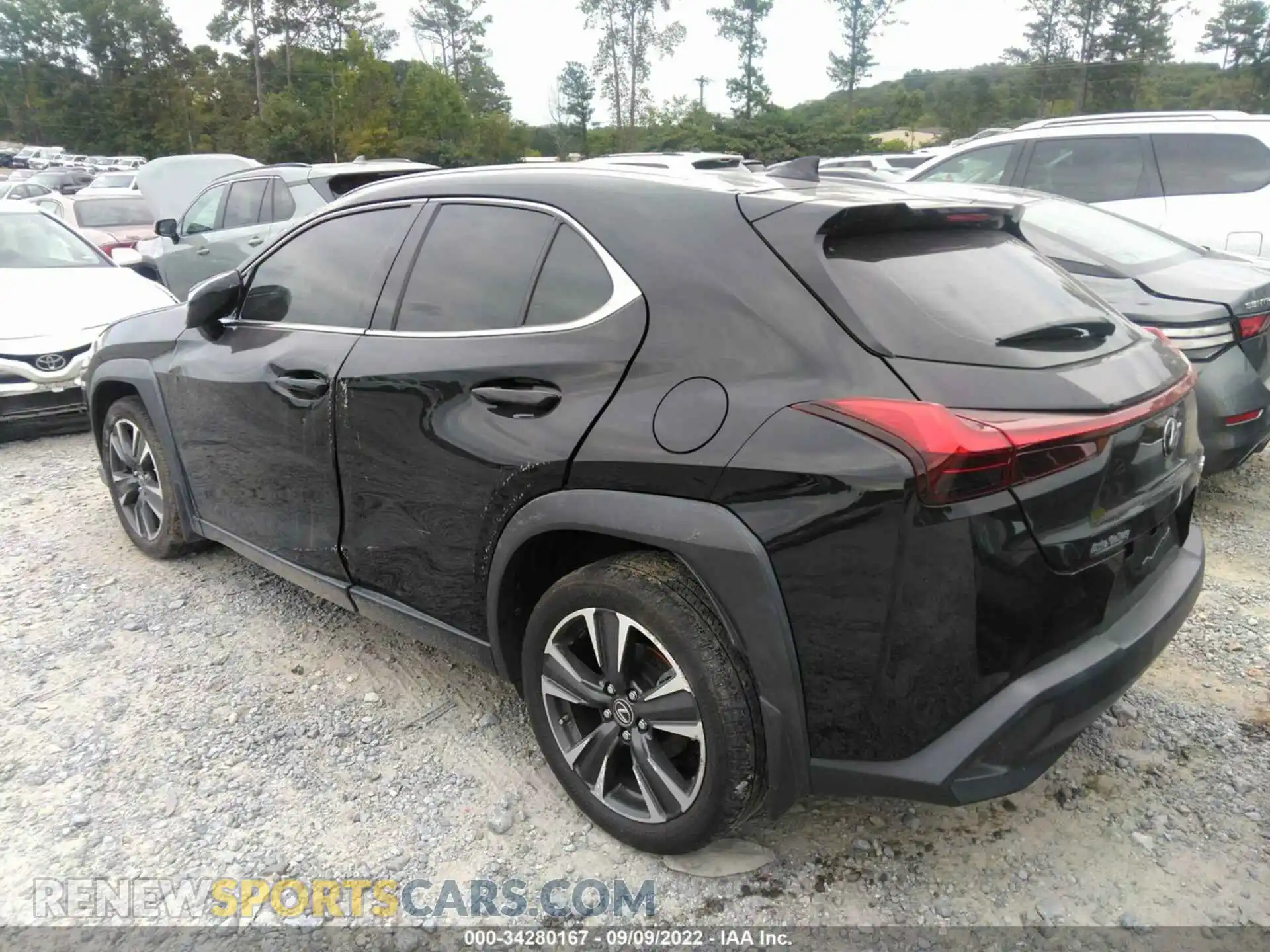 3 Photograph of a damaged car JTHY3JBH2K2015866 LEXUS UX 2019