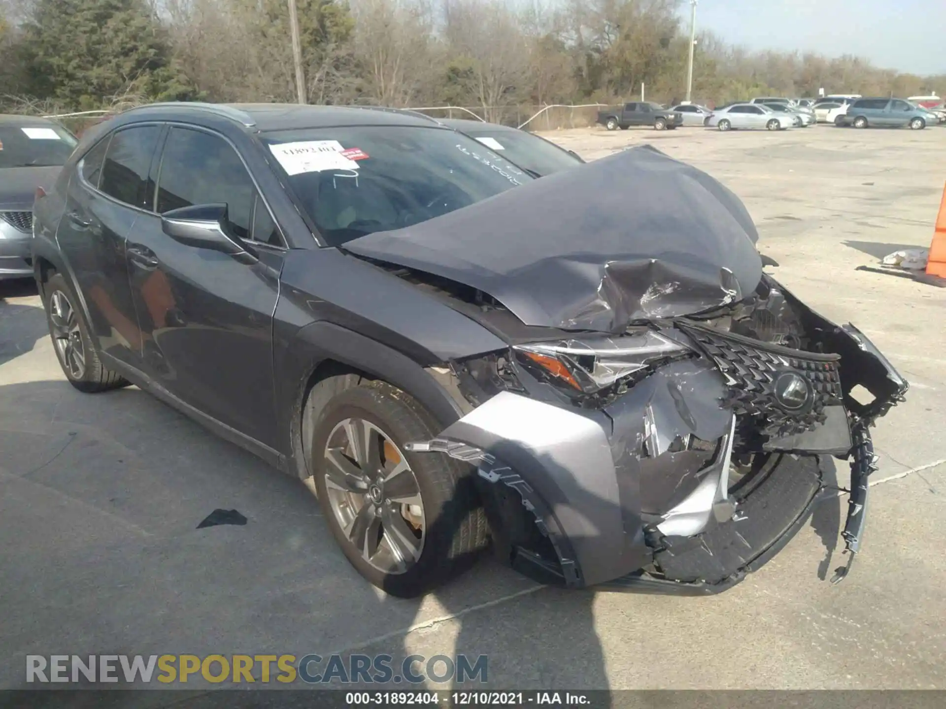 1 Photograph of a damaged car JTHY3JBH4K2013472 LEXUS UX 2019