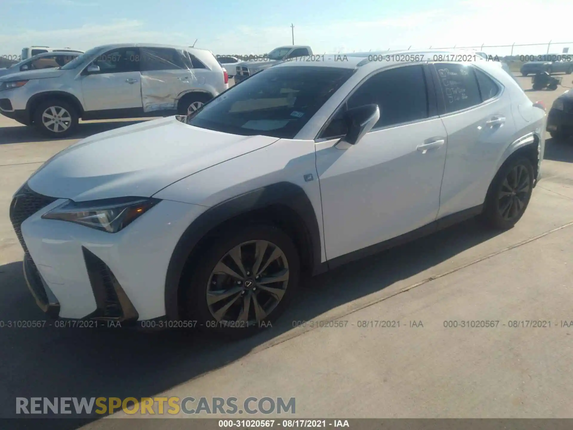 2 fotografías del automóvil dañado JTHY3JBH5K2006059 LEXUS UX 2019
