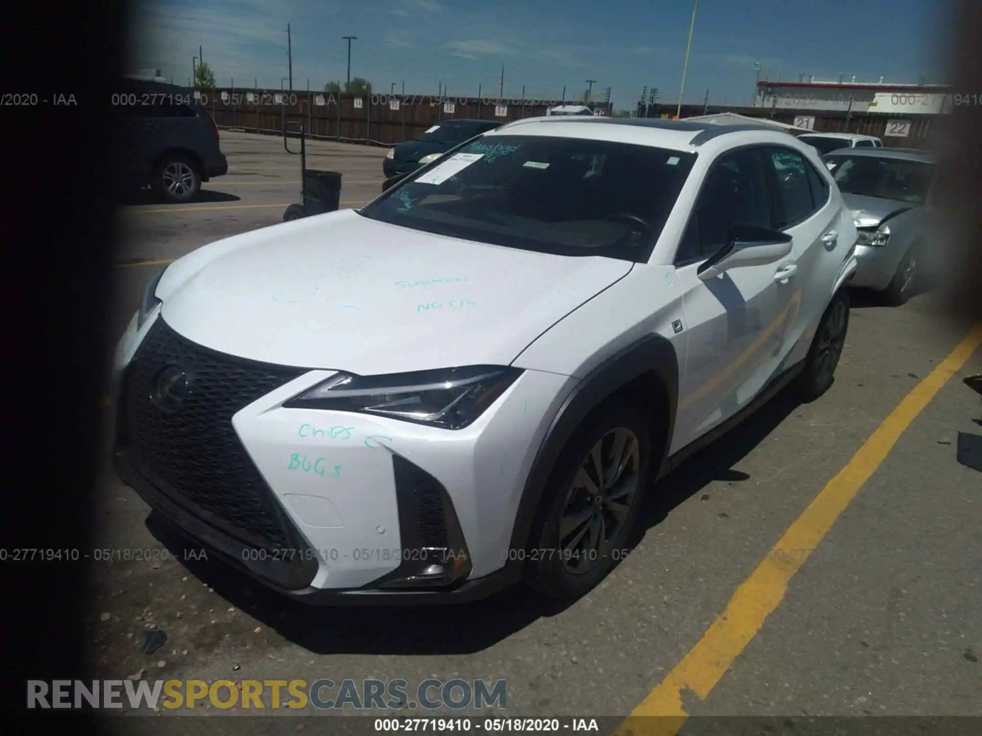 2 Photograph of a damaged car JTHY3JBH6K2013912 LEXUS UX 2019