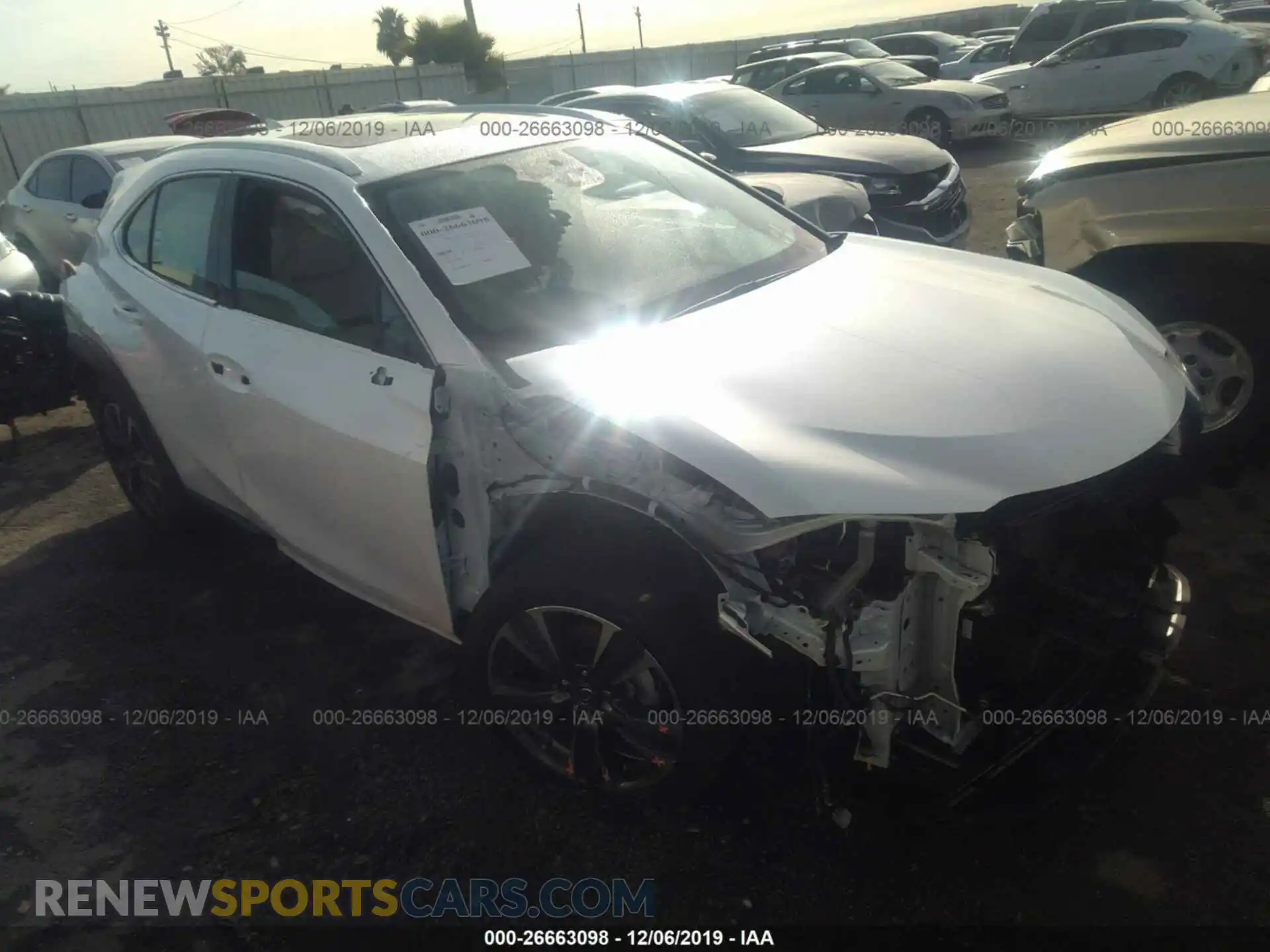 1 Photograph of a damaged car JTHY3JBH7K2007438 LEXUS UX 2019