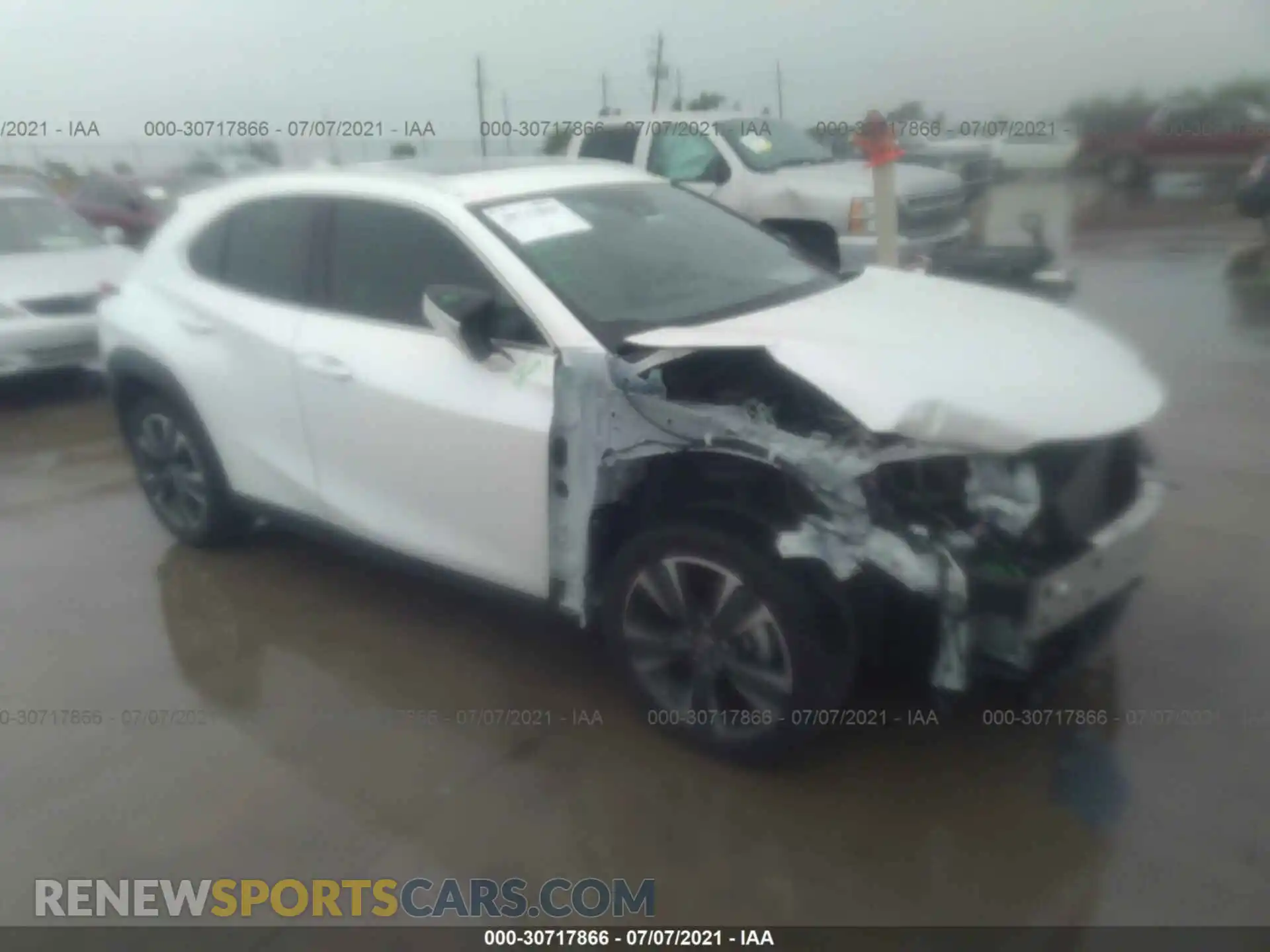1 Photograph of a damaged car JTHP3JBH6L2031680 LEXUS UX 2020