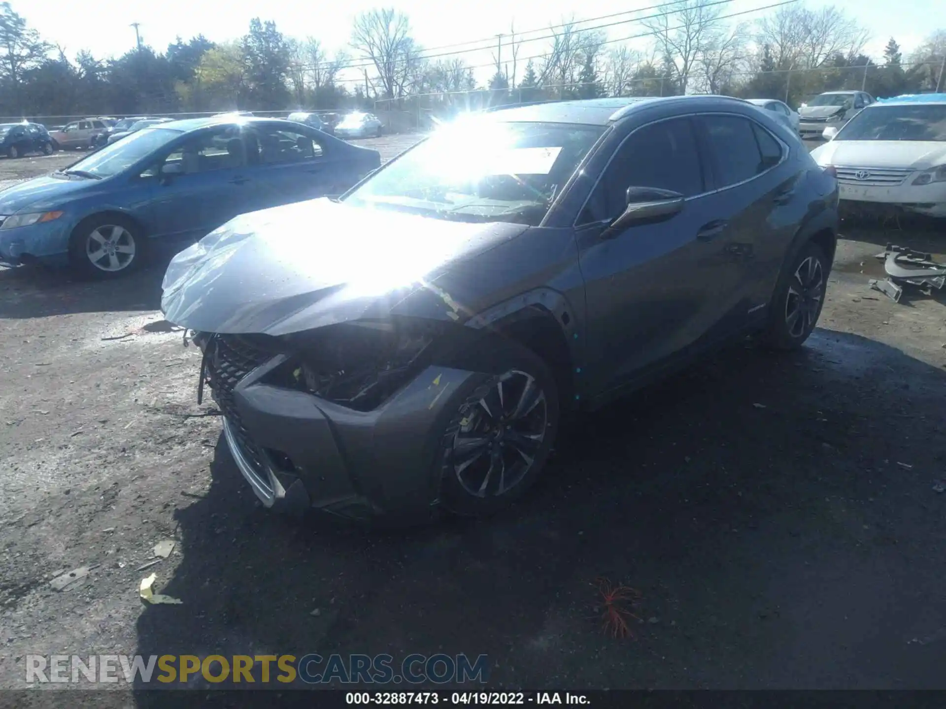 2 Photograph of a damaged car JTHP9JBH8L2033168 LEXUS UX 2020
