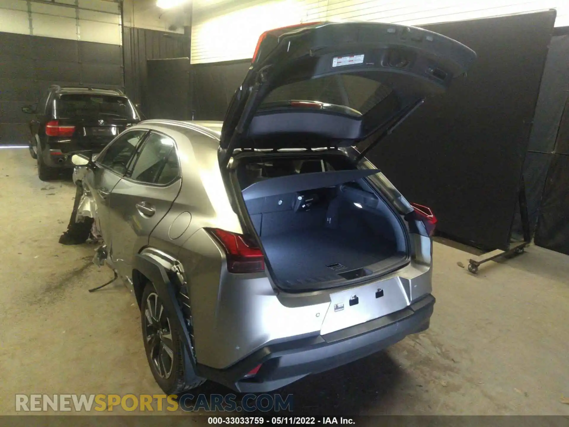 3 Photograph of a damaged car JTHP9JBH8M2043197 LEXUS UX 2021
