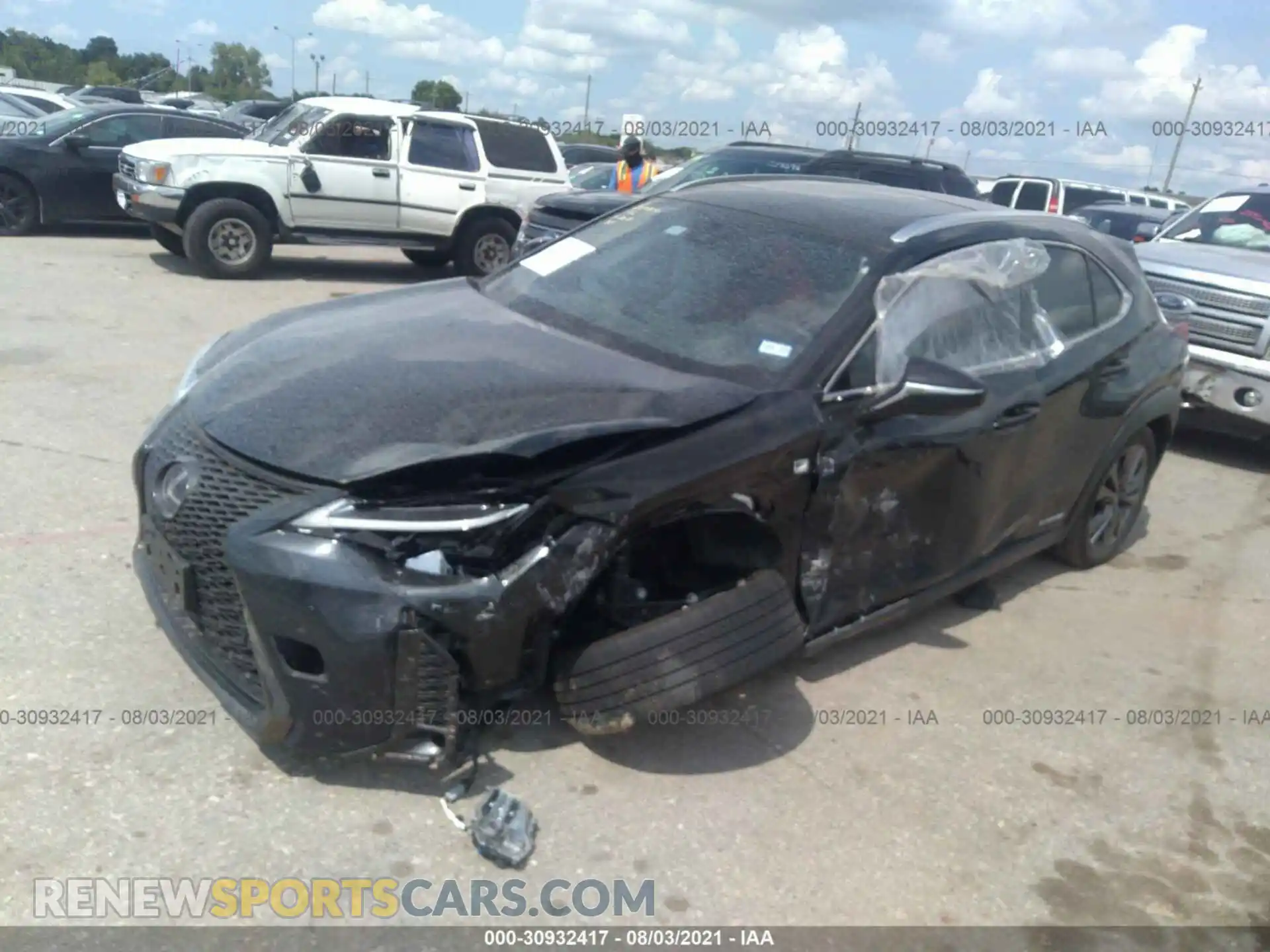 2 fotografías del automóvil dañado JTHR9JBH8M2040177 LEXUS UX 2021