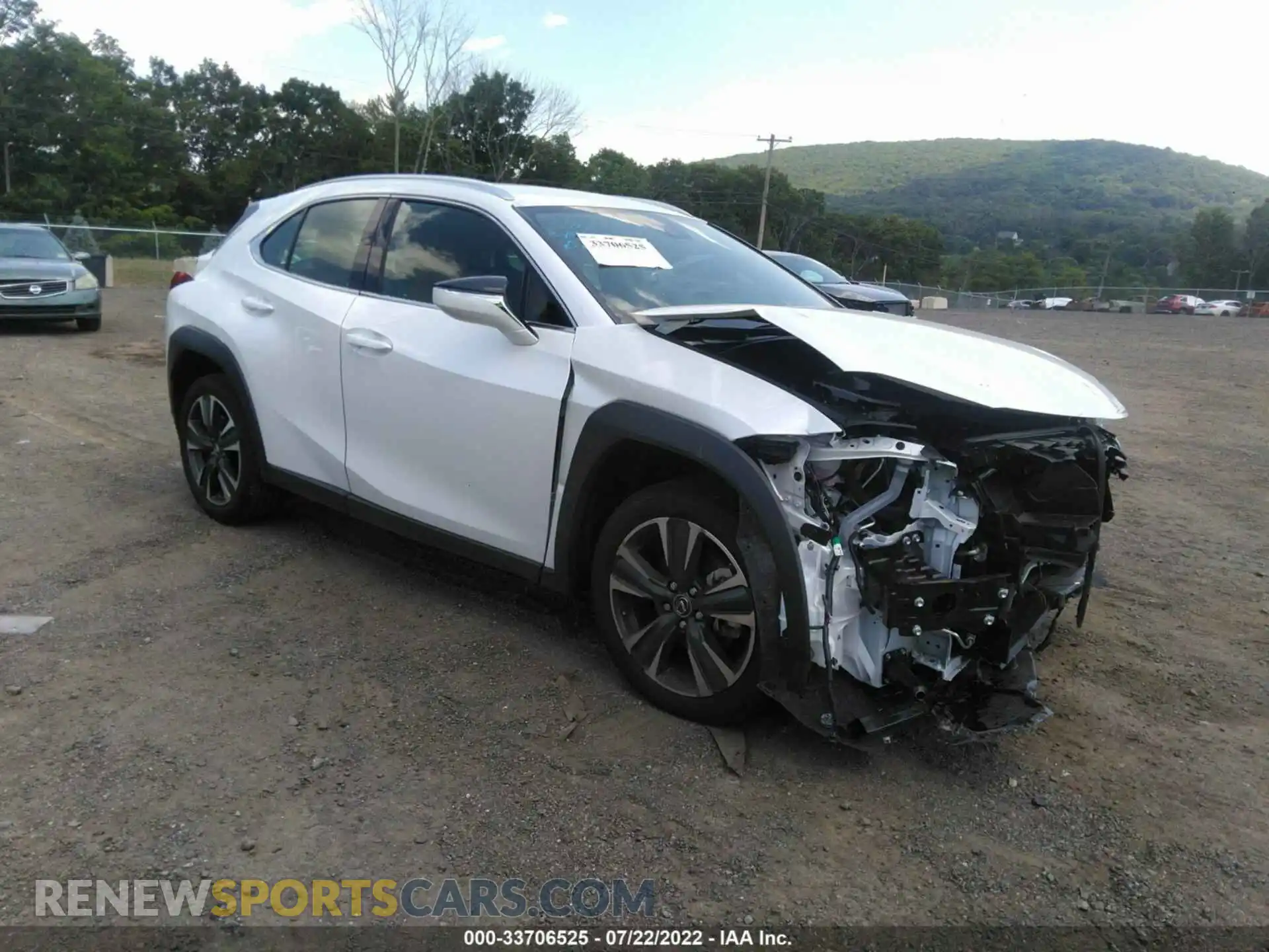 1 Photograph of a damaged car JTHX3JBH1N2051662 LEXUS UX 2022