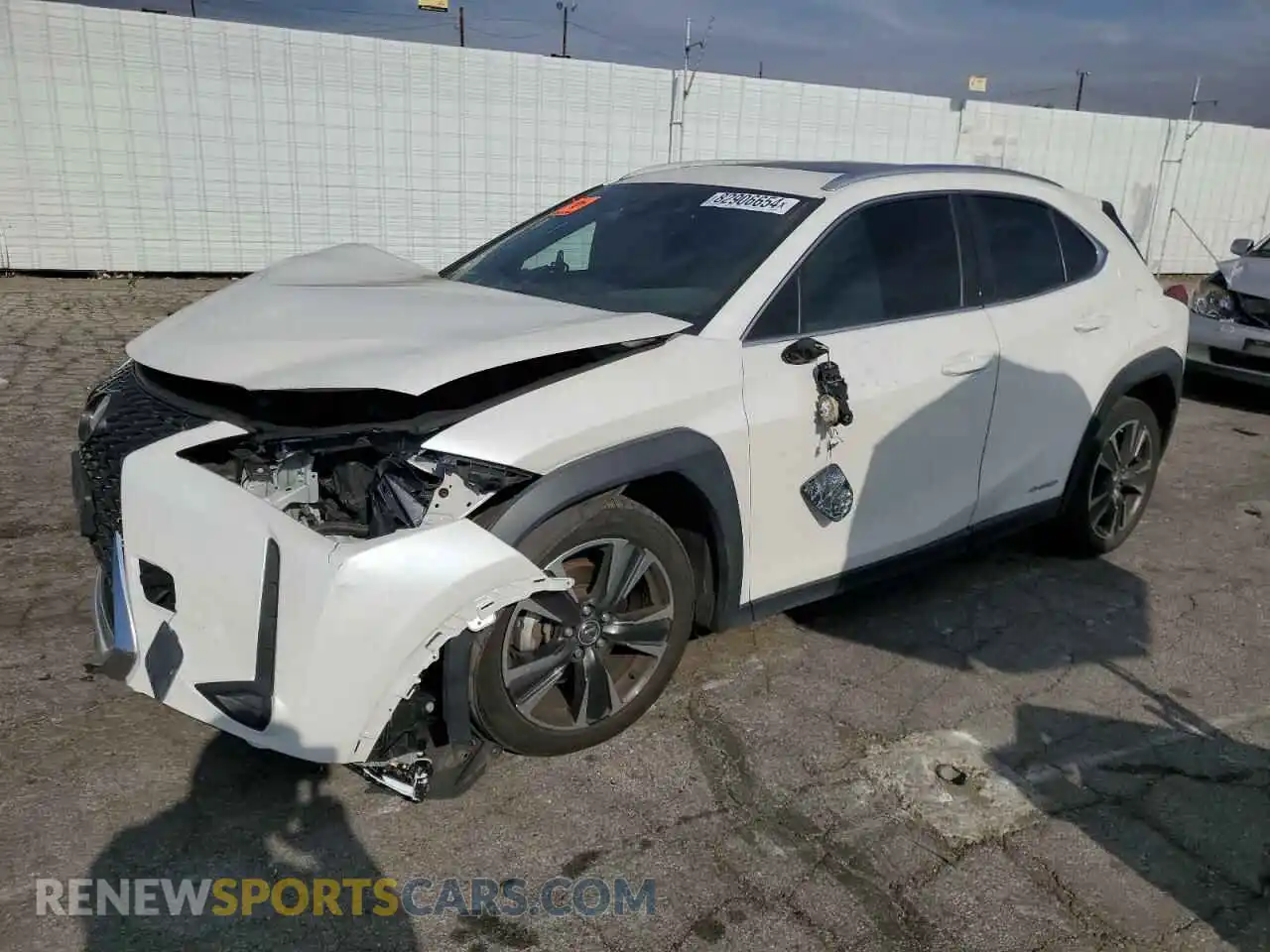 1 fotografías del automóvil dañado JTHU9JBH1K2018349 LEXUS UX 250H 2019