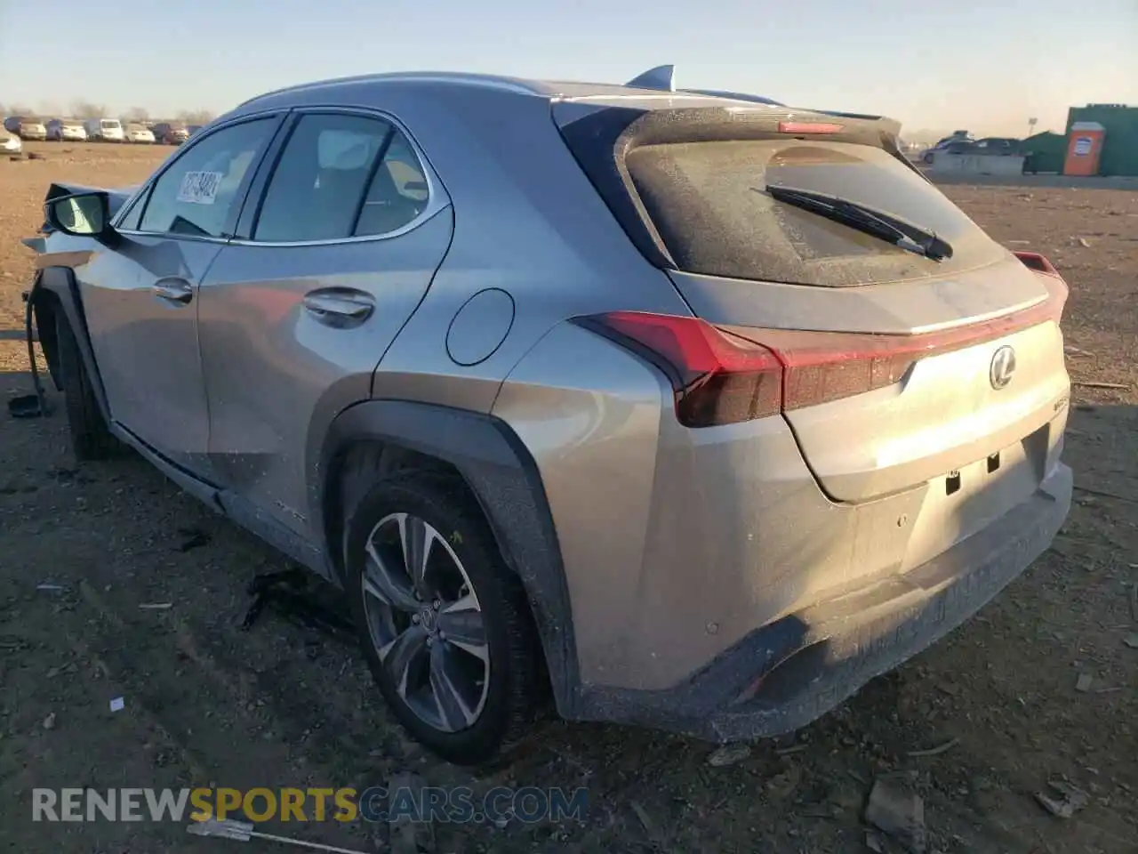 3 Фотография поврежденного автомобиля JTHP9JBH5L2031328 LEXUS UX 250H 2020