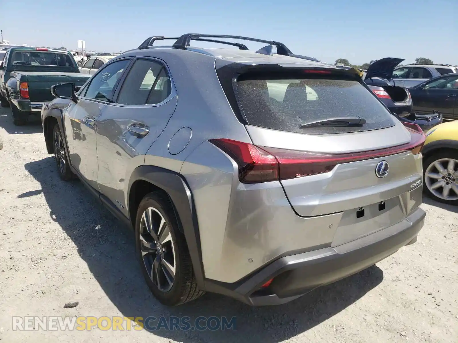 3 fotografías del automóvil dañado JTHP9JBH8L2025734 LEXUS UX 250H 2020