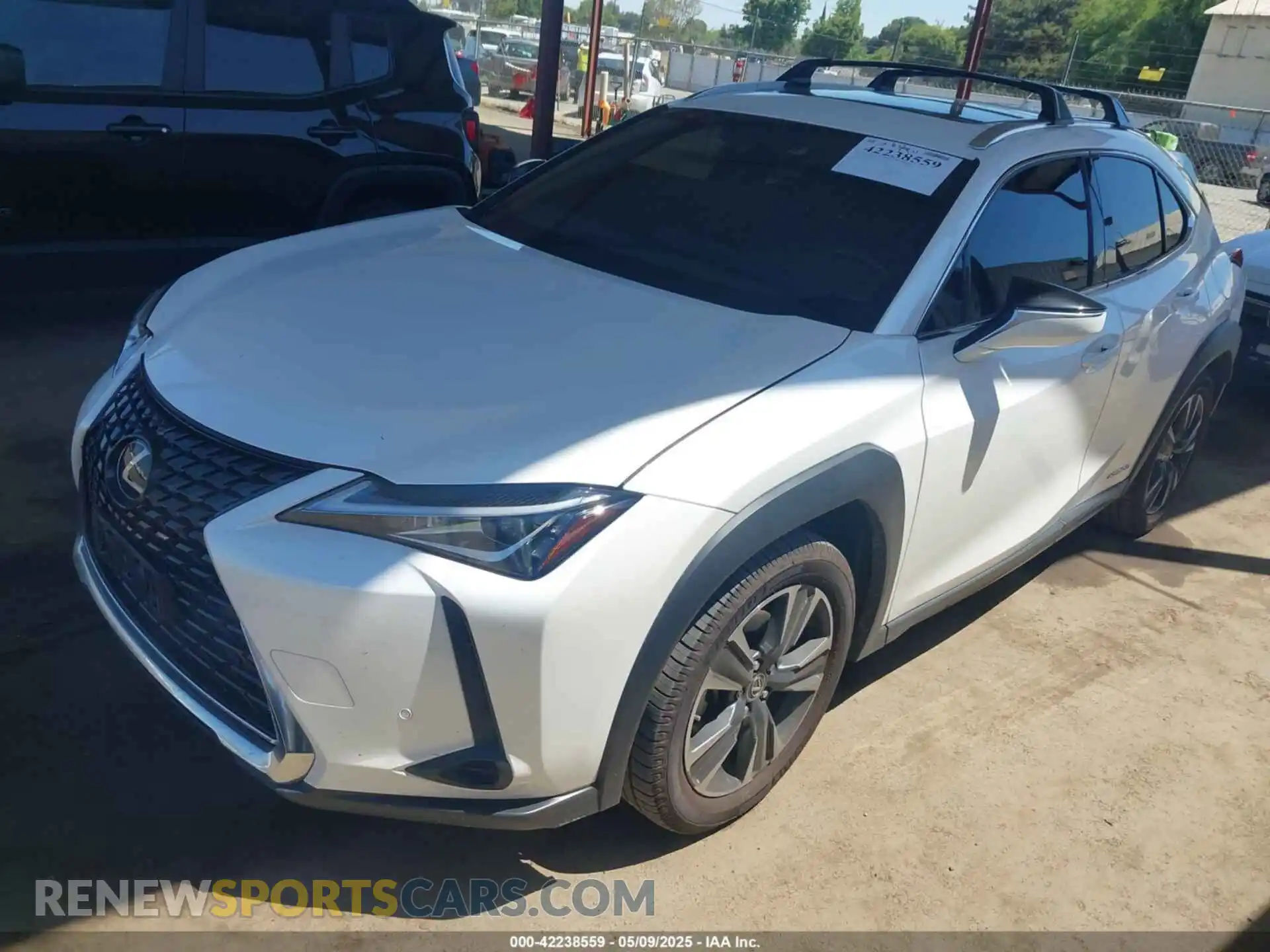 2 Photograph of a damaged car JTHP9JBH8L2033378 LEXUS UX 250H 2020