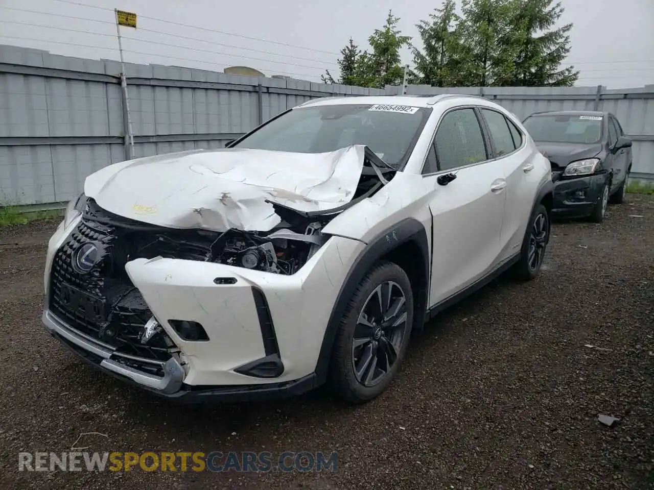 2 fotografías del automóvil dañado JTHP9JBH2M2042000 LEXUS UX 250H 2021