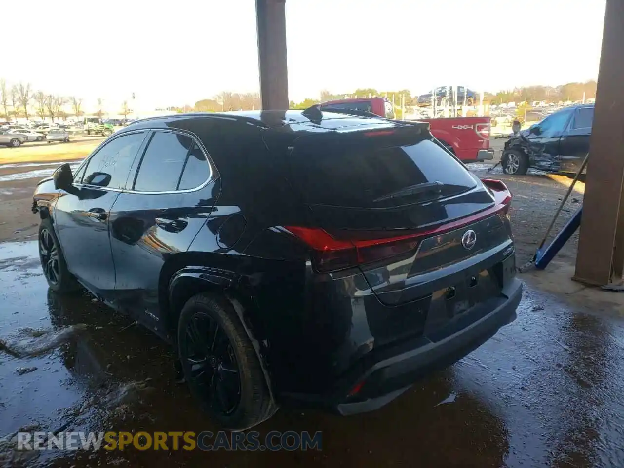 3 fotografías del automóvil dañado JTHP9JBH4M2047859 LEXUS UX 250H 2021