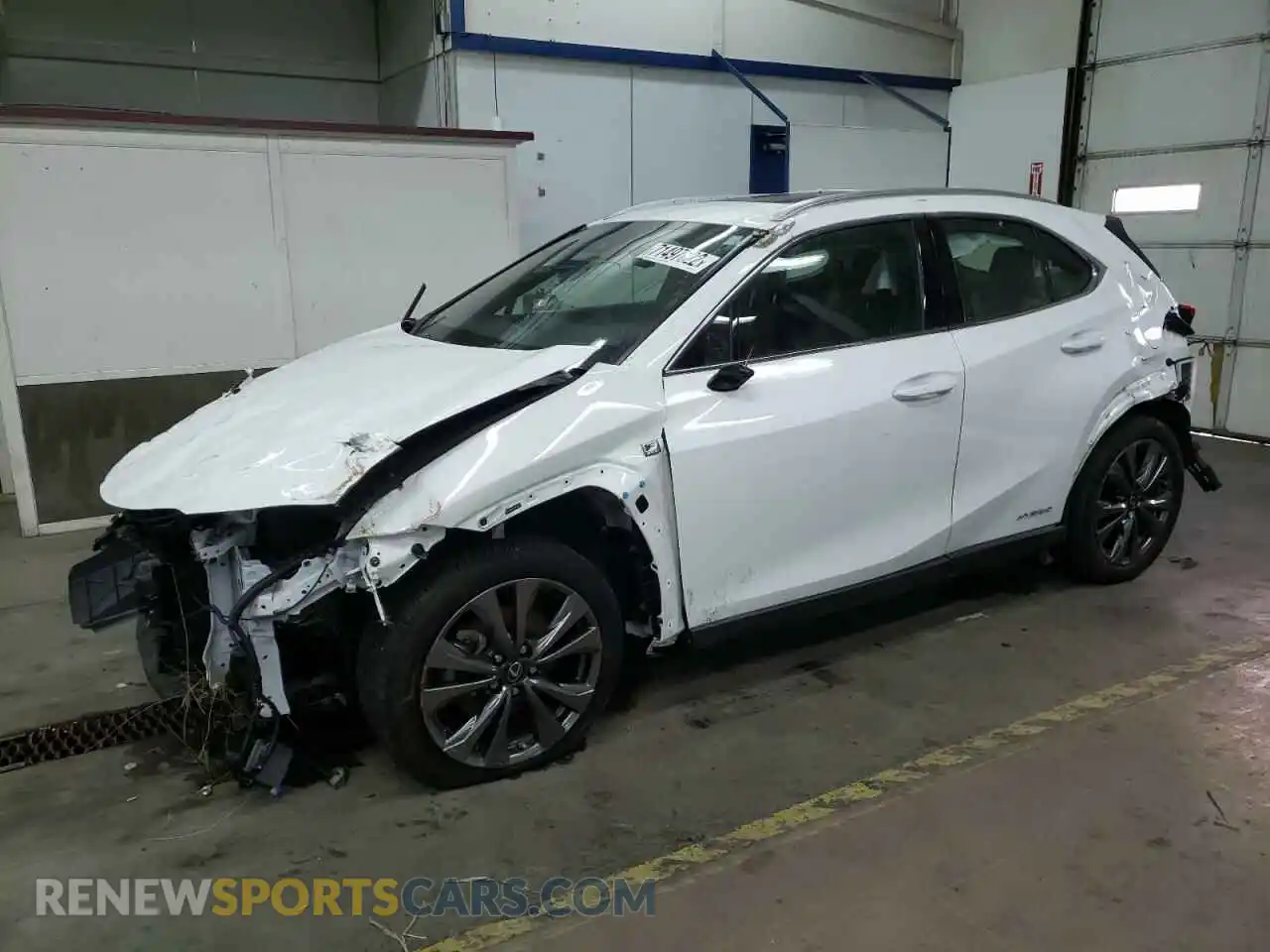 1 Фотография поврежденного автомобиля JTHR9JBH0M2045177 LEXUS UX 250H 2021
