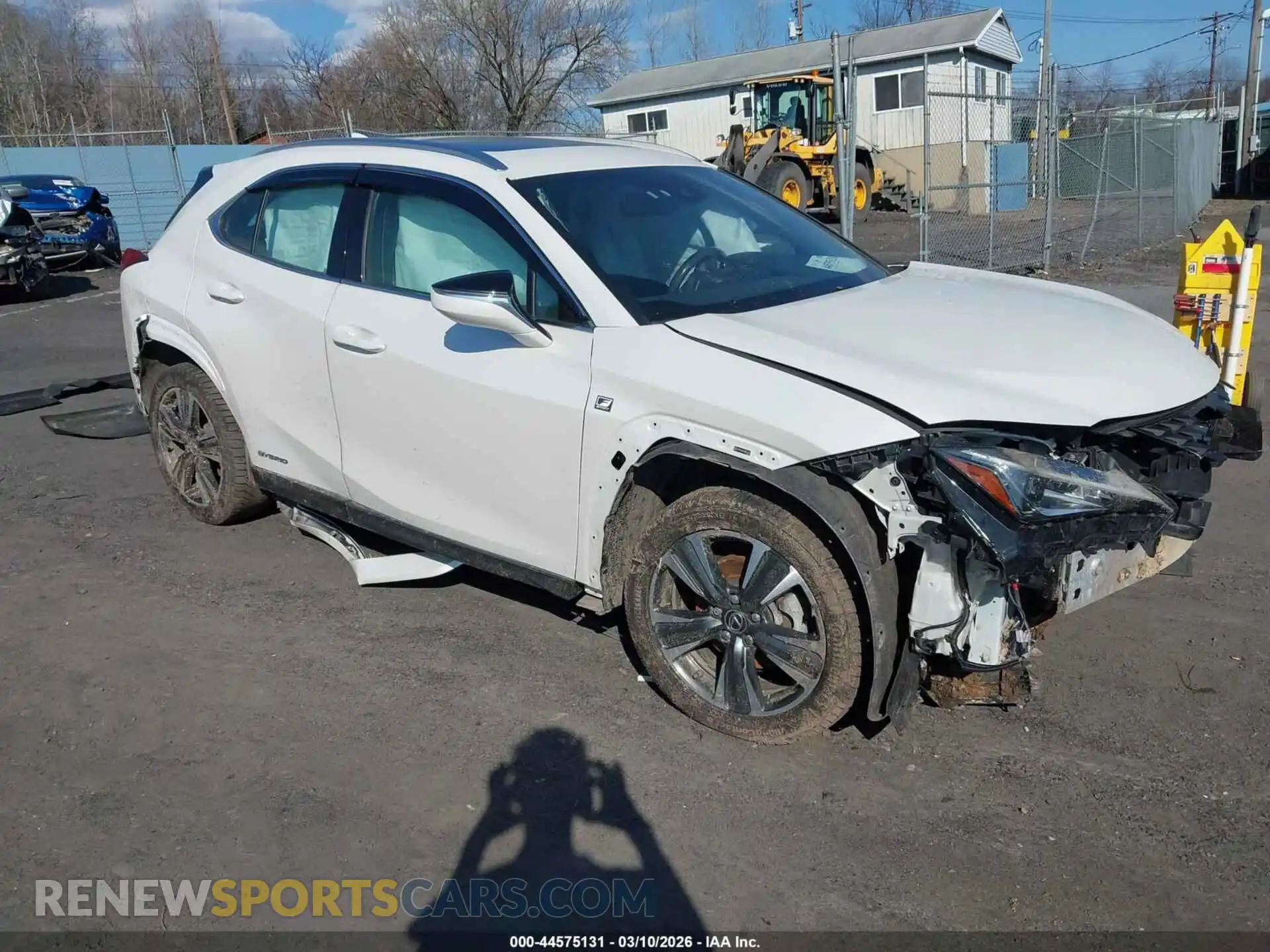 1 Photograph of a damaged car JTHP9JBH1N2056293 LEXUS UX 250H 2022