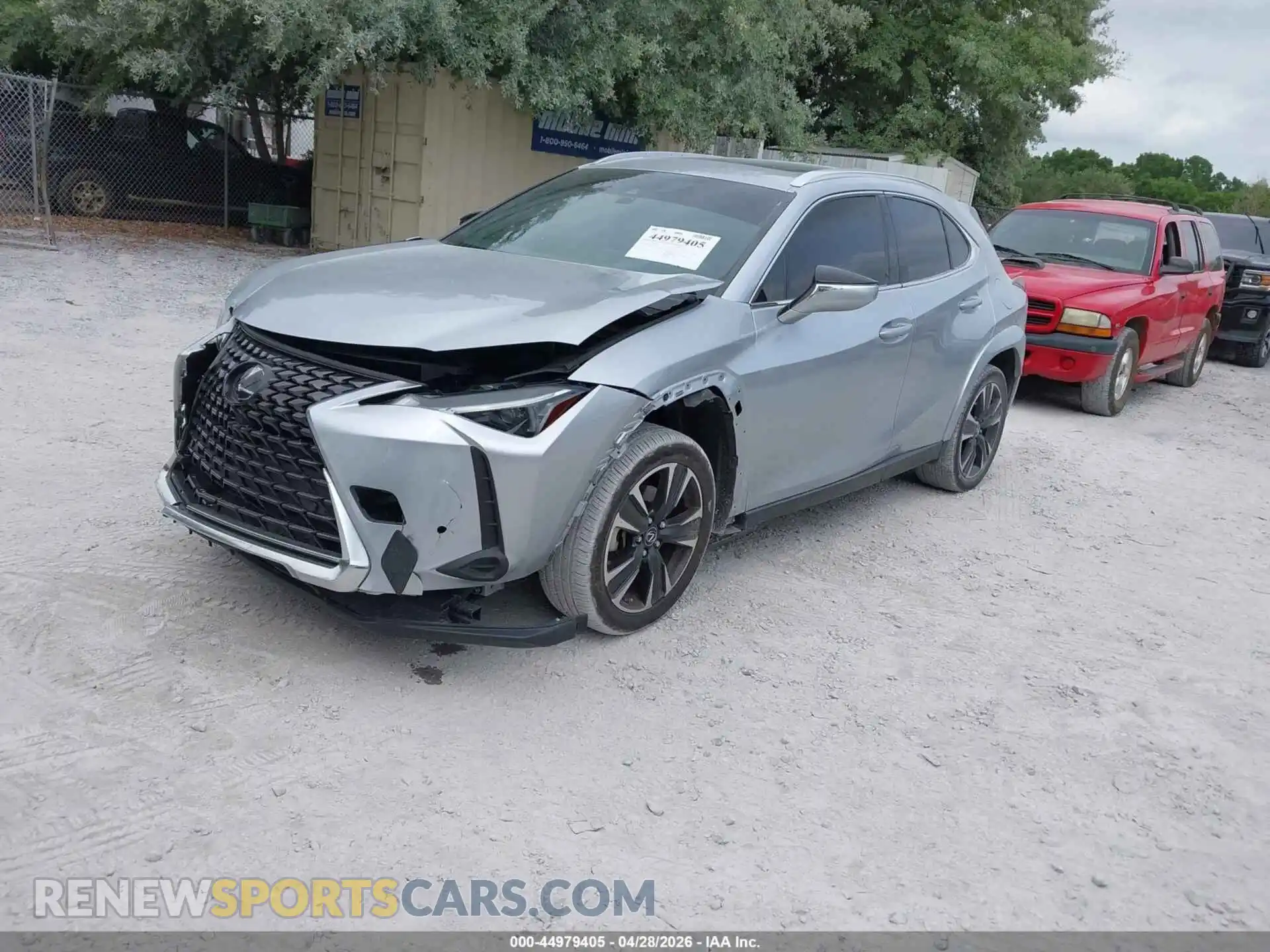 2 Фотография поврежденного автомобиля JTHP6JBH7P2146608 LEXUS UX 250H 2023