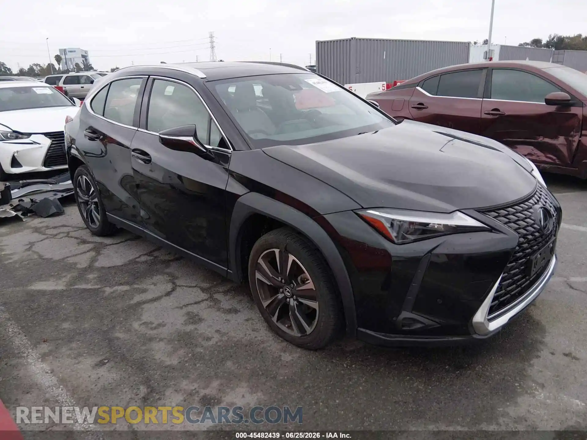 1 Фотография поврежденного автомобиля JTHX6JBH2P2145351 LEXUS UX 250H 2023