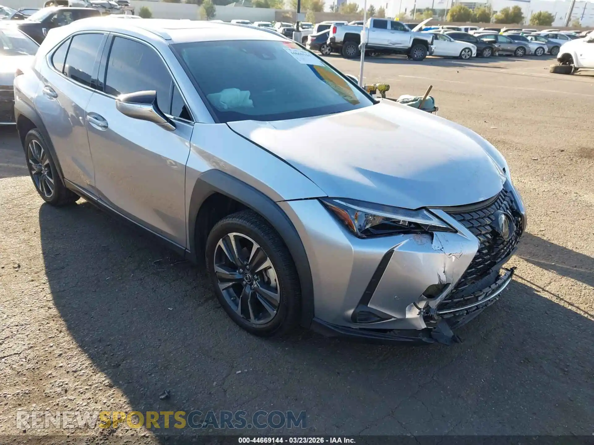 1 Фотография поврежденного автомобиля JTHX6JBH5P2144386 LEXUS UX 250H 2023