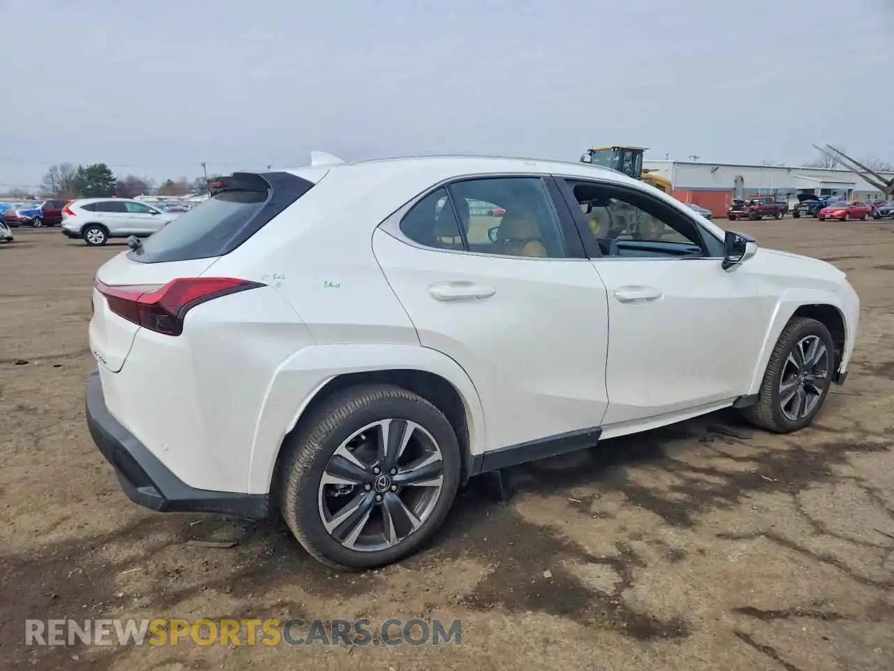 3 fotografías del automóvil dañado JTHP9JBH2R2074114 LEXUS UX 250H 2024