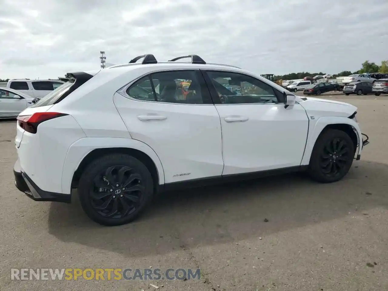 3 fotografías del automóvil dañado JTHR9JBH9N2060634 LEXUS UX 250H BA 2022
