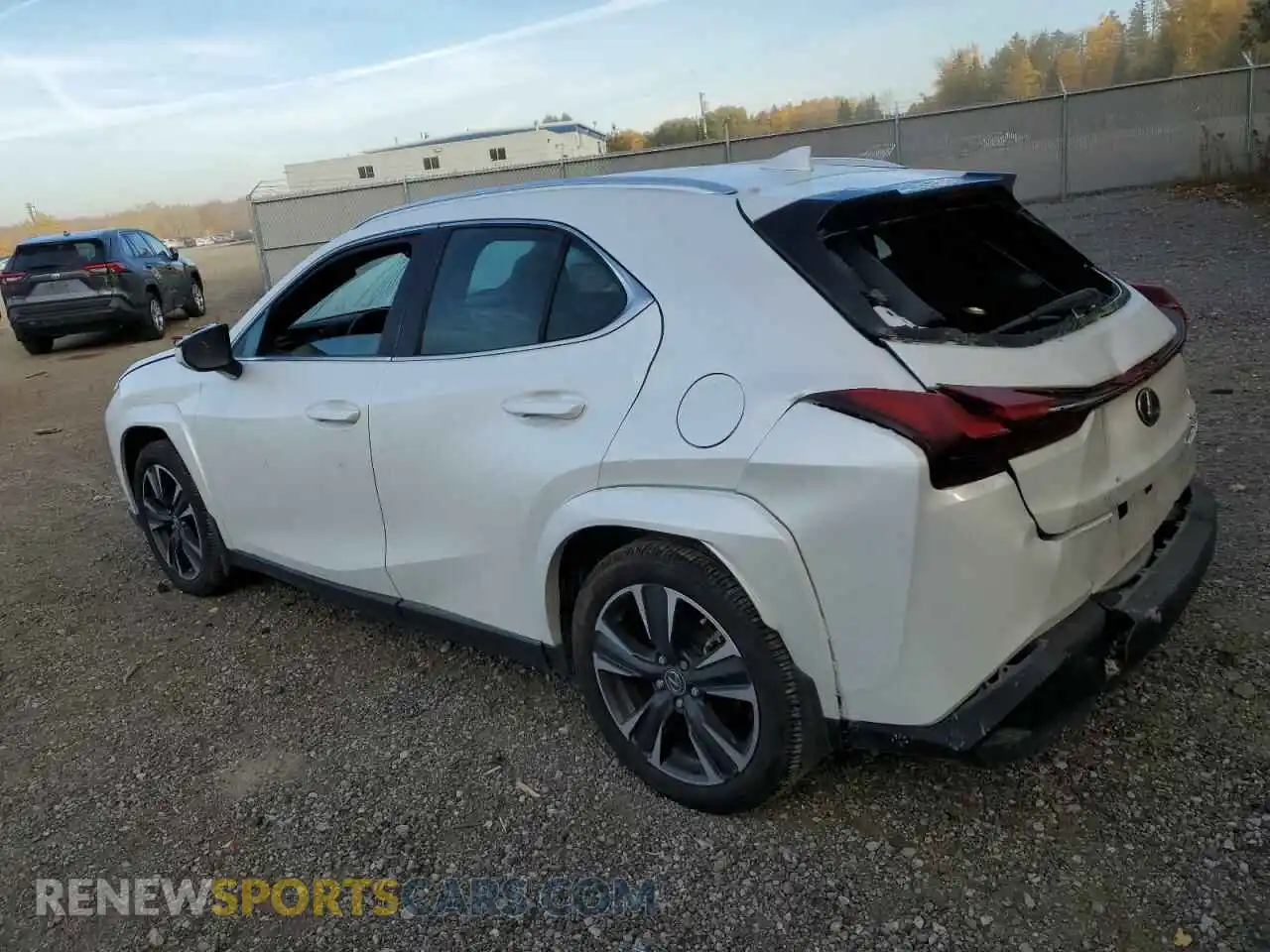 2 Фотография поврежденного автомобиля JTHP9JBHXR2077083 LEXUS UX 250H PR 2024