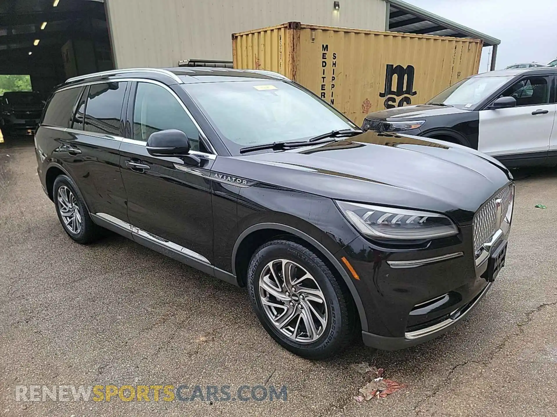 2 Photograph of a damaged car 5LM5J6WC4LGL34009 LINCOLN AVIATOR 2020