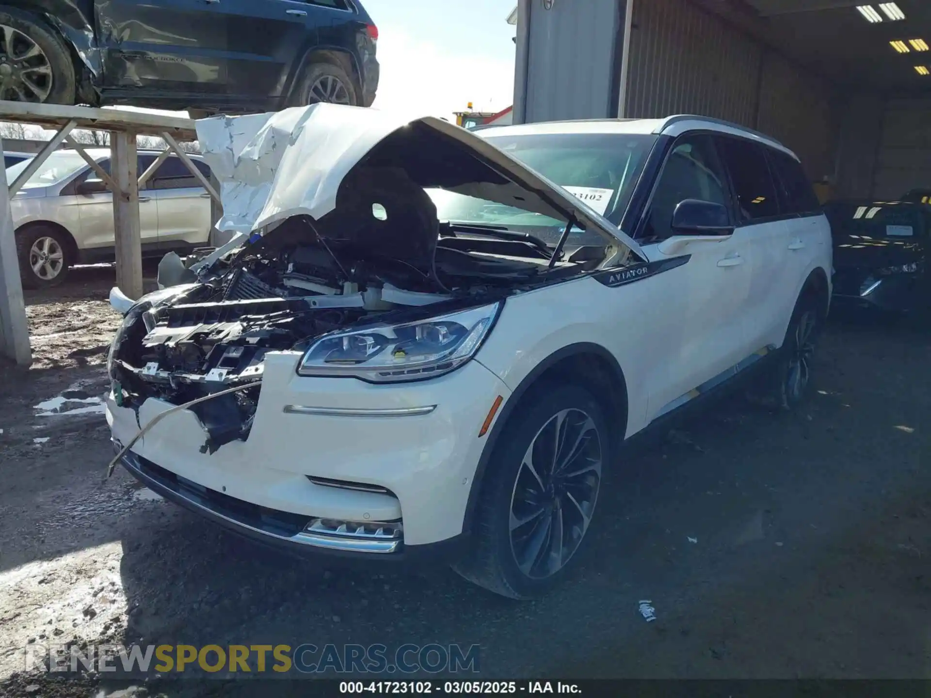 2 Photograph of a damaged car 5LM5J7XC4LGL01550 LINCOLN AVIATOR 2020