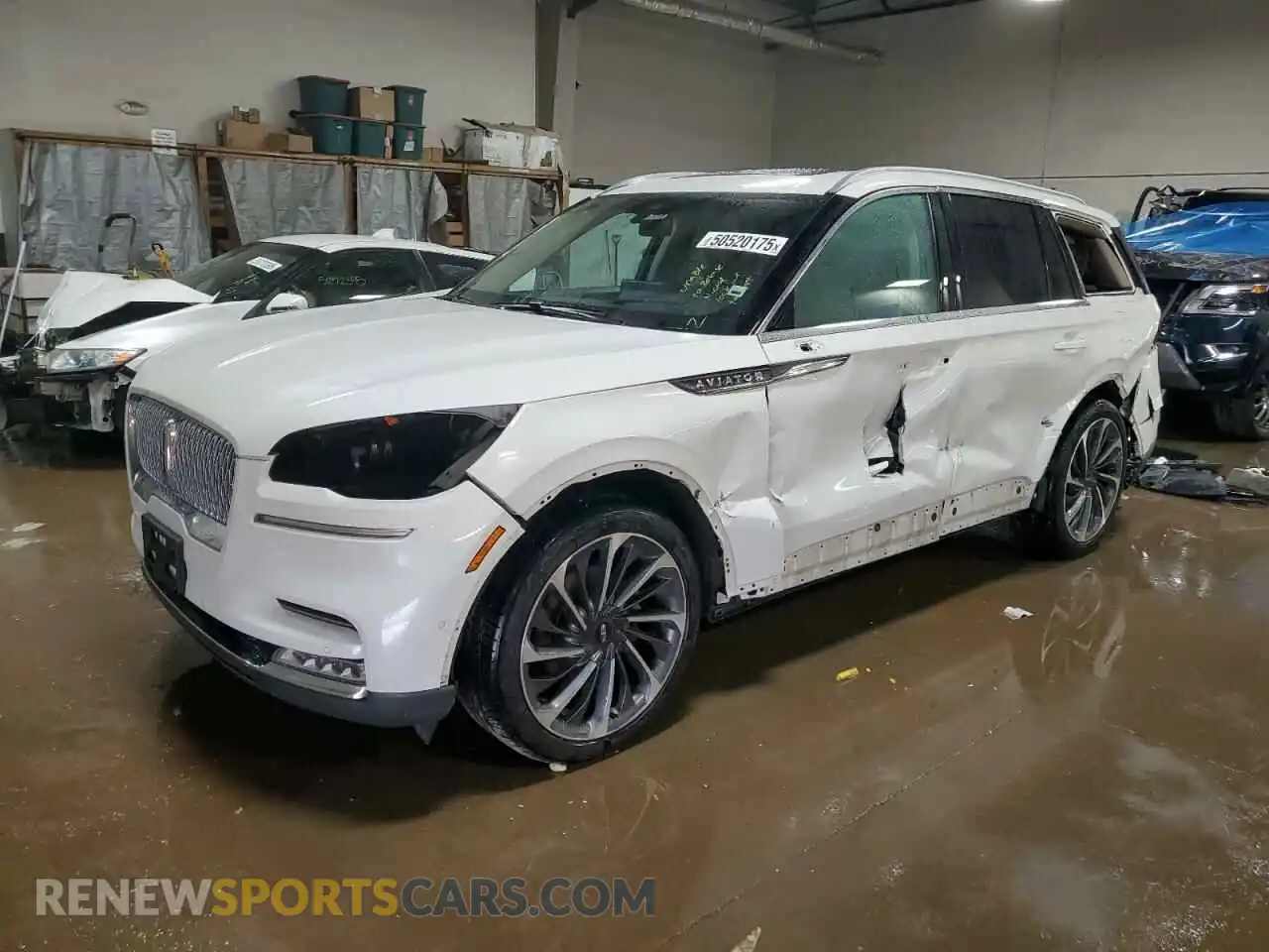 1 Photograph of a damaged car 5LM5J7XC5LGL08720 LINCOLN AVIATOR 2020
