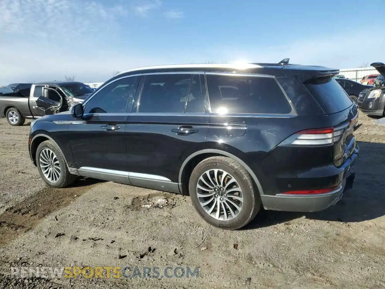 2 Photograph of a damaged car 5LM5J7XC7LGL17306 LINCOLN AVIATOR 2020