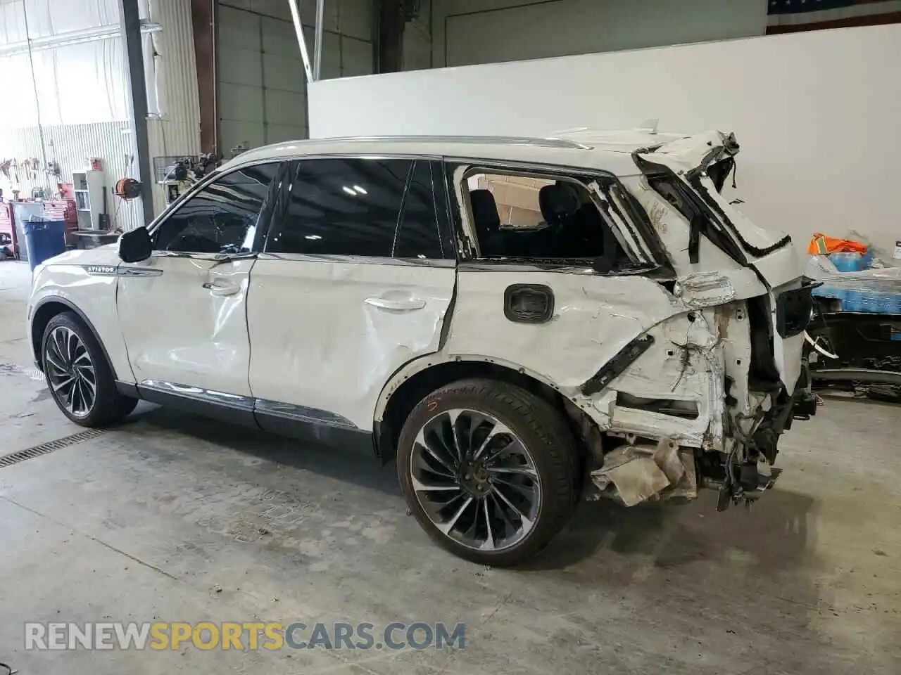 2 Photograph of a damaged car 5LM5J7XCXLGL02153 LINCOLN AVIATOR 2020