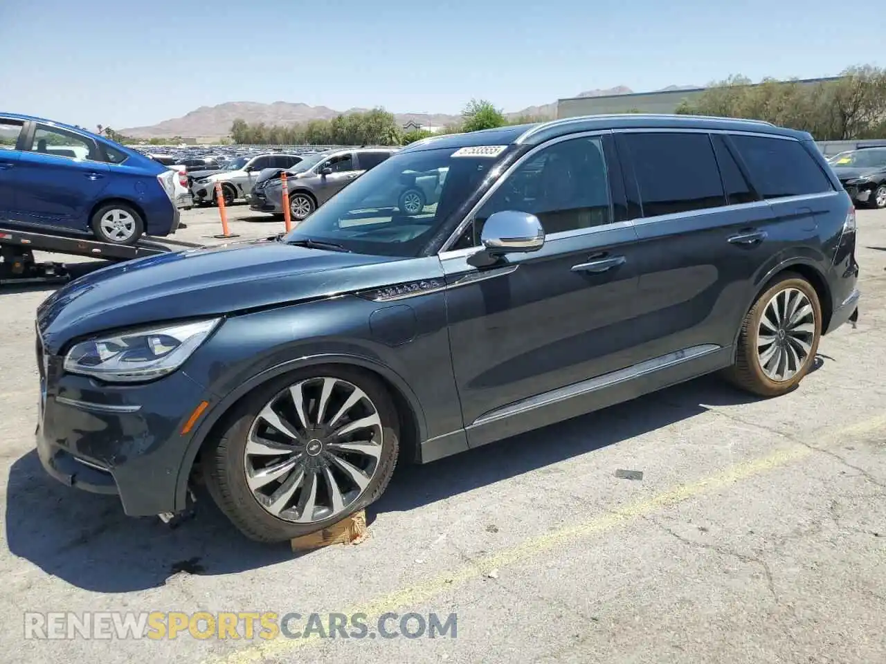 1 Photograph of a damaged car 5LMYJ9YY7LGL18829 LINCOLN AVIATOR 2020